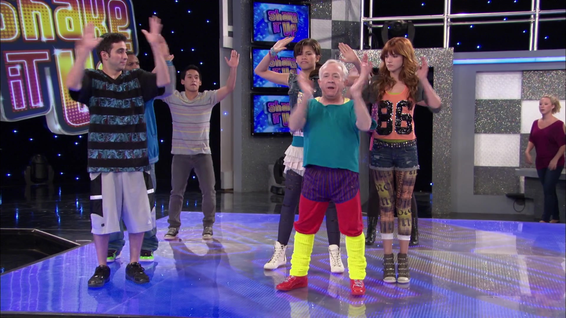Shake_It_Up_S02E07_Double_Pegasus_It_Up_1080p_BTD_001420.jpg