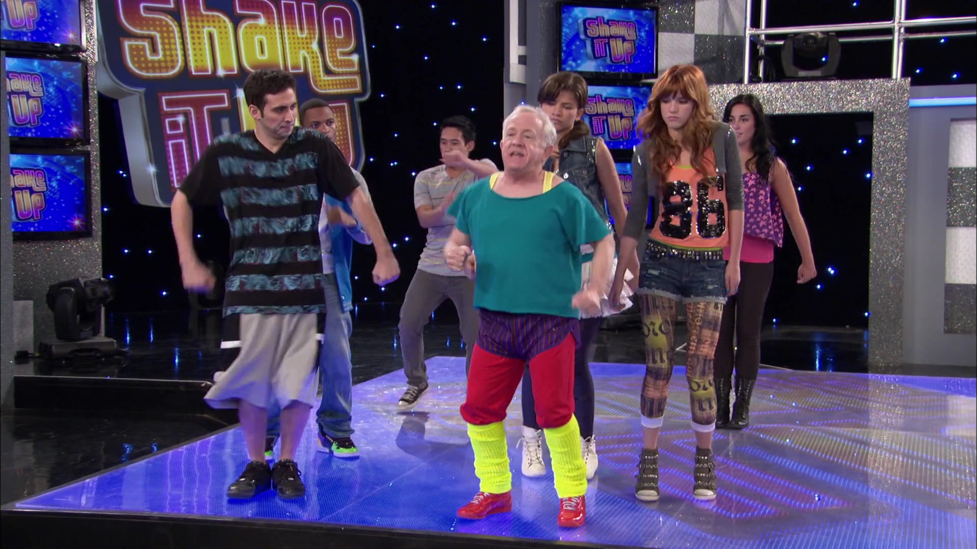 Shake_It_Up_S02E07_Double_Pegasus_It_Up_1080p_BTD_001440.jpg Shake_It_Up_S02E07_Double_Pegasus_It_Up_1080p_BTD_001440.jpg