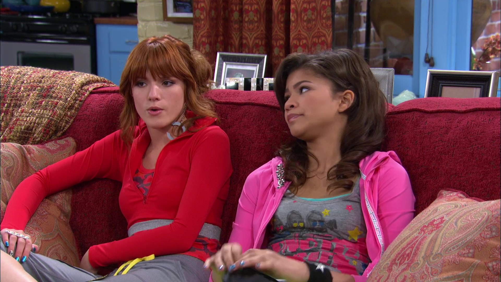 Shake_It_Up_S02E07_Double_Pegasus_It_Up_1080p_BTD_002048.jpg Shake_It_Up_S02E07_Double_Pegasus_It_Up_1080p_BTD_002048.jpg