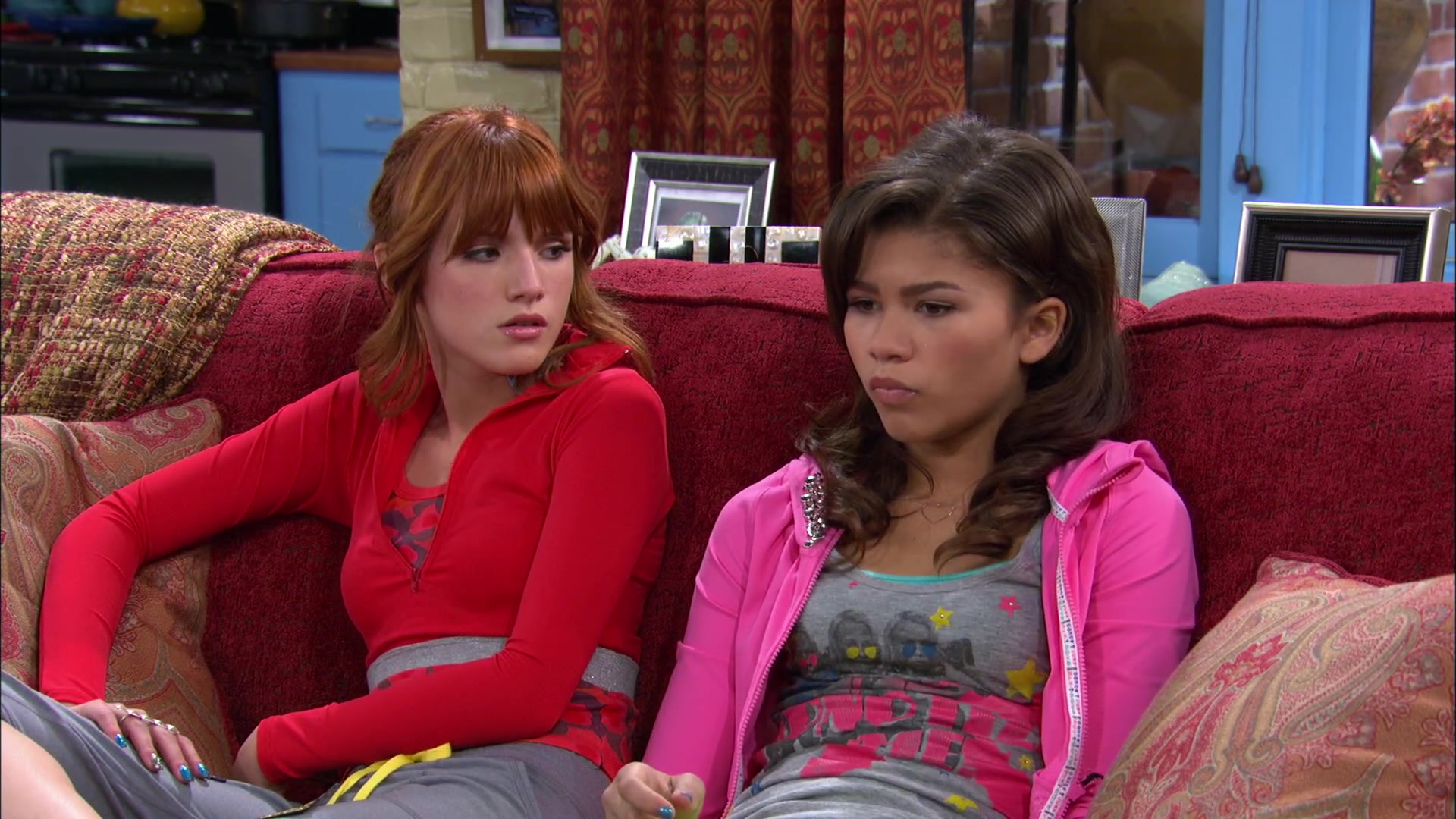 Shake_It_Up_S02E07_Double_Pegasus_It_Up_1080p_BTD_002054.jpg Shake_It_Up_S02E07_Double_Pegasus_It_Up_1080p_BTD_002054.jpg