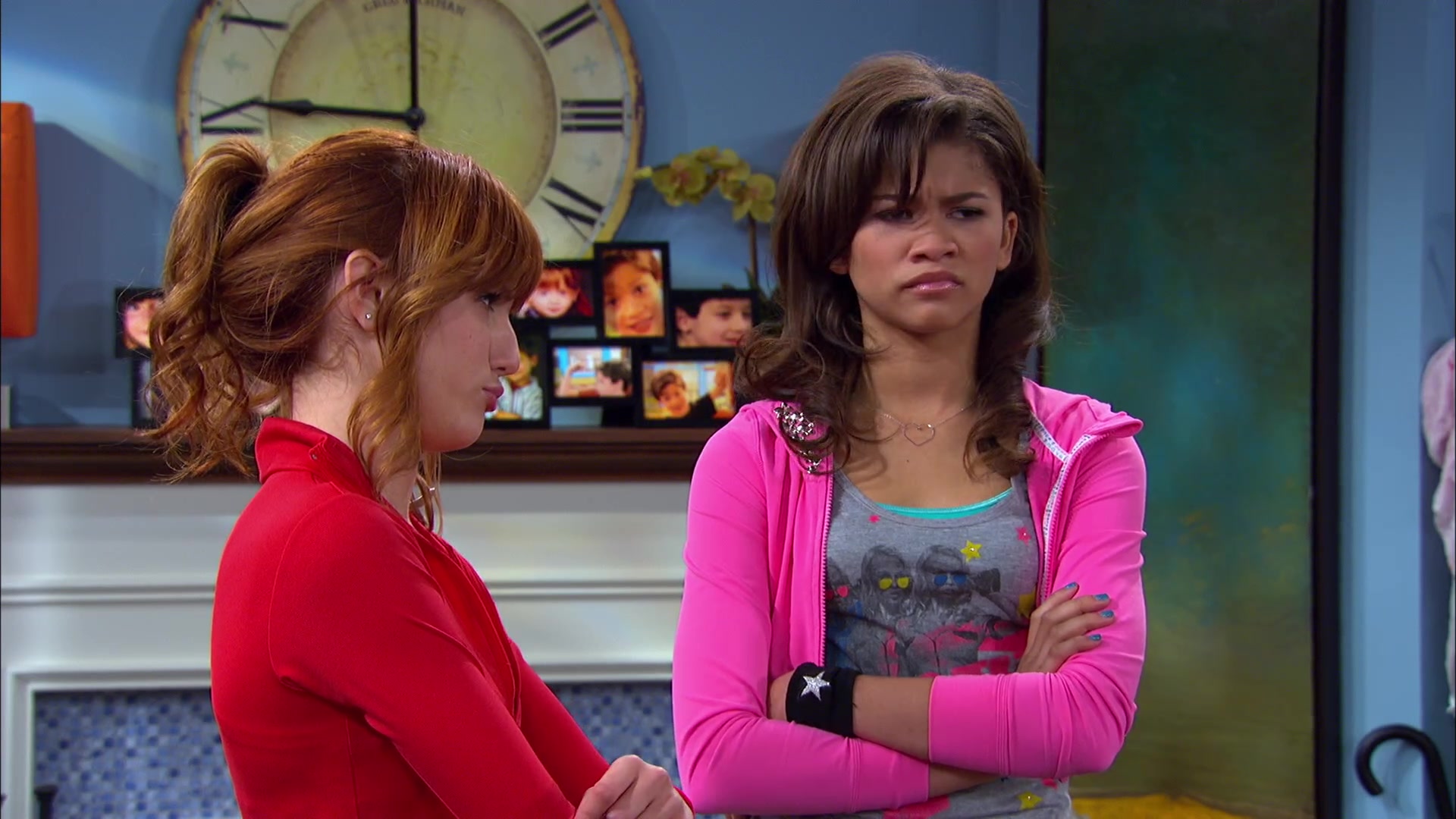 Shake_It_Up_S02E07_Double_Pegasus_It_Up_1080p_BTD_002119.jpg