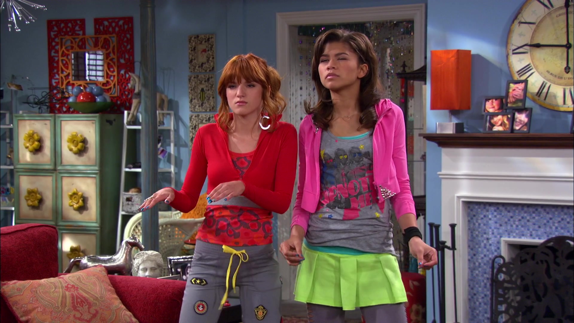 Shake_It_Up_S02E07_Double_Pegasus_It_Up_1080p_BTD_002172.jpg