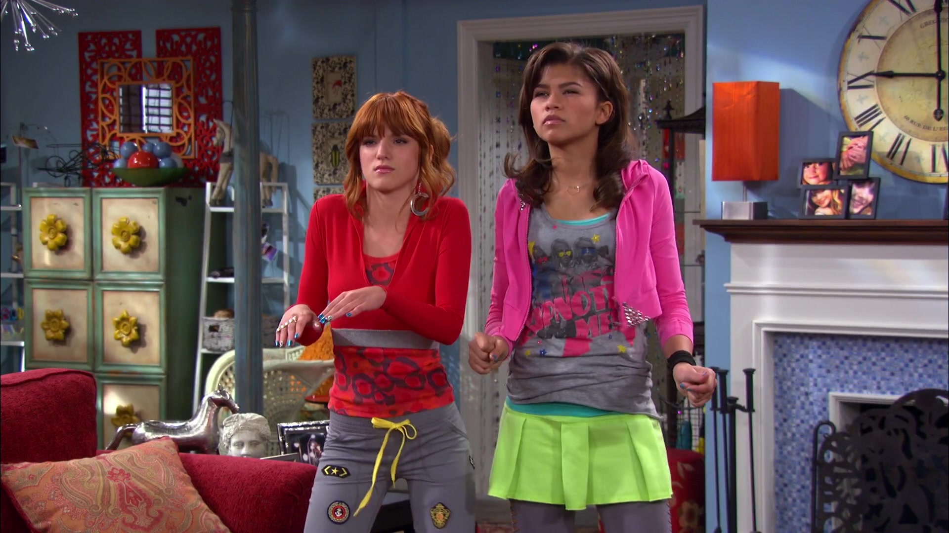 Shake_It_Up_S02E07_Double_Pegasus_It_Up_1080p_BTD_002174.jpg