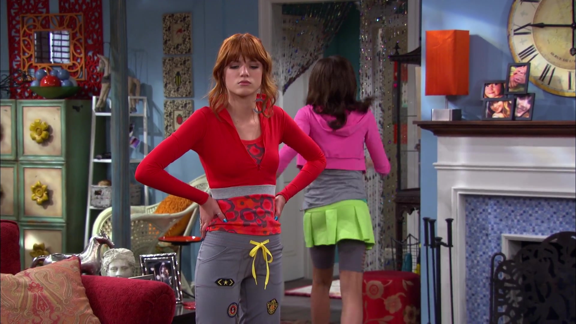 Shake_It_Up_S02E07_Double_Pegasus_It_Up_1080p_BTD_002258.jpg Shake_It_Up_S02E07_Double_Pegasus_It_Up_1080p_BTD_002258.jpg