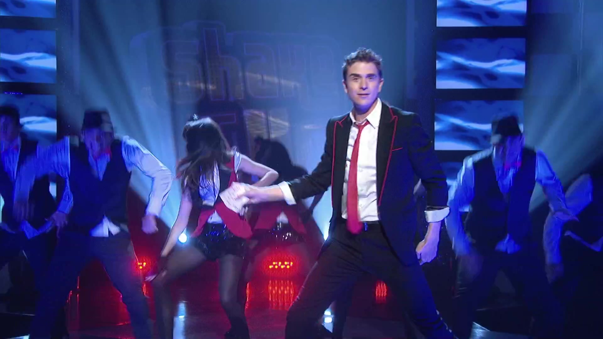 Shake_It_Up_S02E08_Auction_It_Up_1080p_BTD_000059.jpg