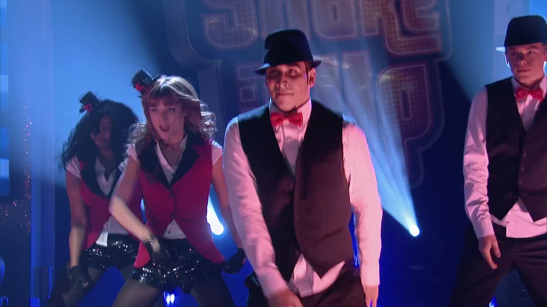 Shake_It_Up_S02E08_Auction_It_Up_1080p_BTD_000061.jpg Shake_It_Up_S02E08_Auction_It_Up_1080p_BTD_000061.jpg
