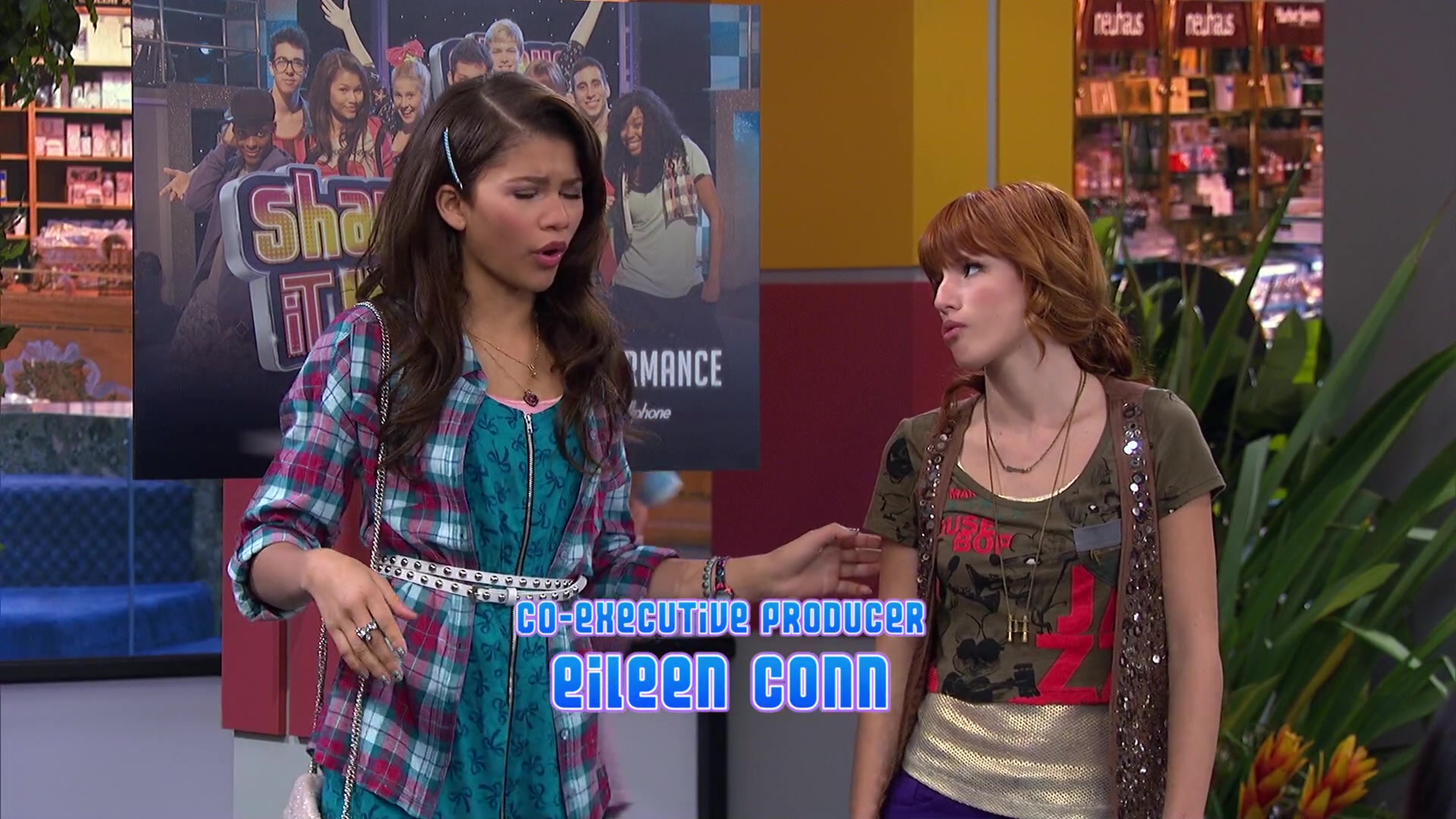 Shake_It_Up_S02E08_Auction_It_Up_1080p_BTD_000419.jpg Shake_It_Up_S02E08_Auction_It_Up_1080p_BTD_000419.jpg
