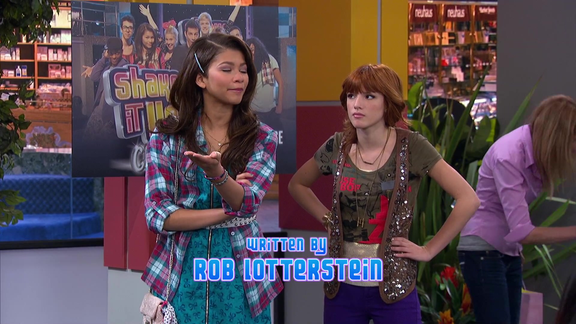 Shake_It_Up_S02E08_Auction_It_Up_1080p_BTD_000445.jpg Shake_It_Up_S02E08_Auction_It_Up_1080p_BTD_000445.jpg