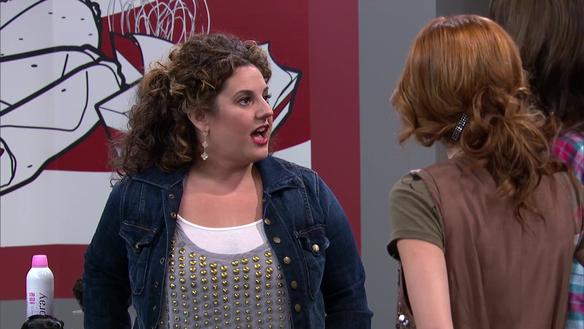 Shake_It_Up_S02E08_Auction_It_Up_1080p_BTD_000500.jpg Shake_It_Up_S02E08_Auction_It_Up_1080p_BTD_000500.jpg