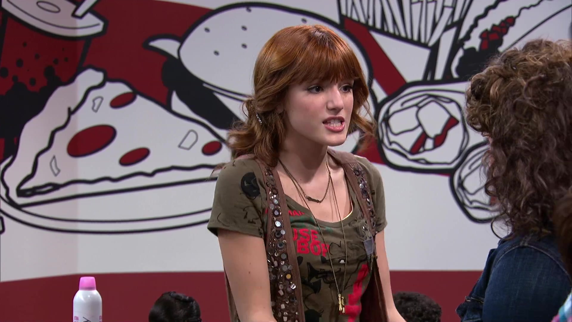 Shake_It_Up_S02E08_Auction_It_Up_1080p_BTD_000545.jpg Shake_It_Up_S02E08_Auction_It_Up_1080p_BTD_000545.jpg