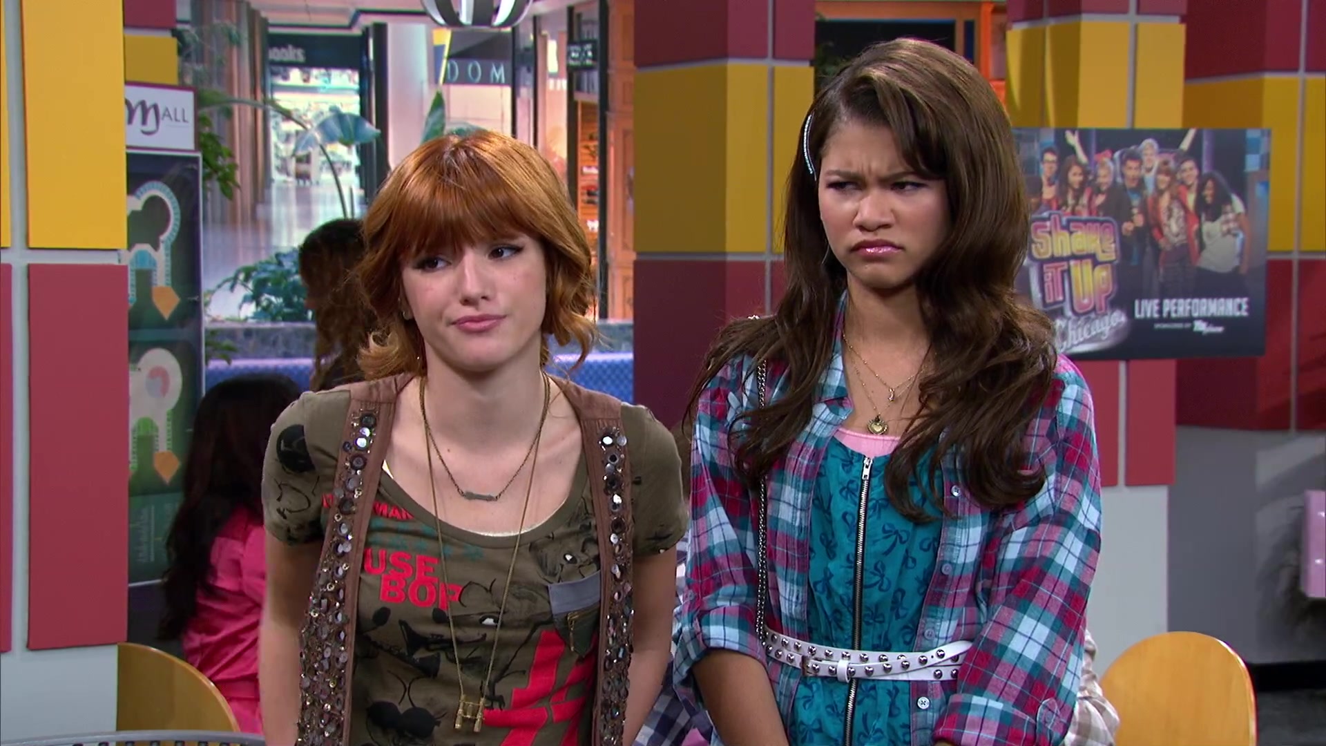 Shake_It_Up_S02E08_Auction_It_Up_1080p_BTD_000622.jpg Shake_It_Up_S02E08_Auction_It_Up_1080p_BTD_000622.jpg