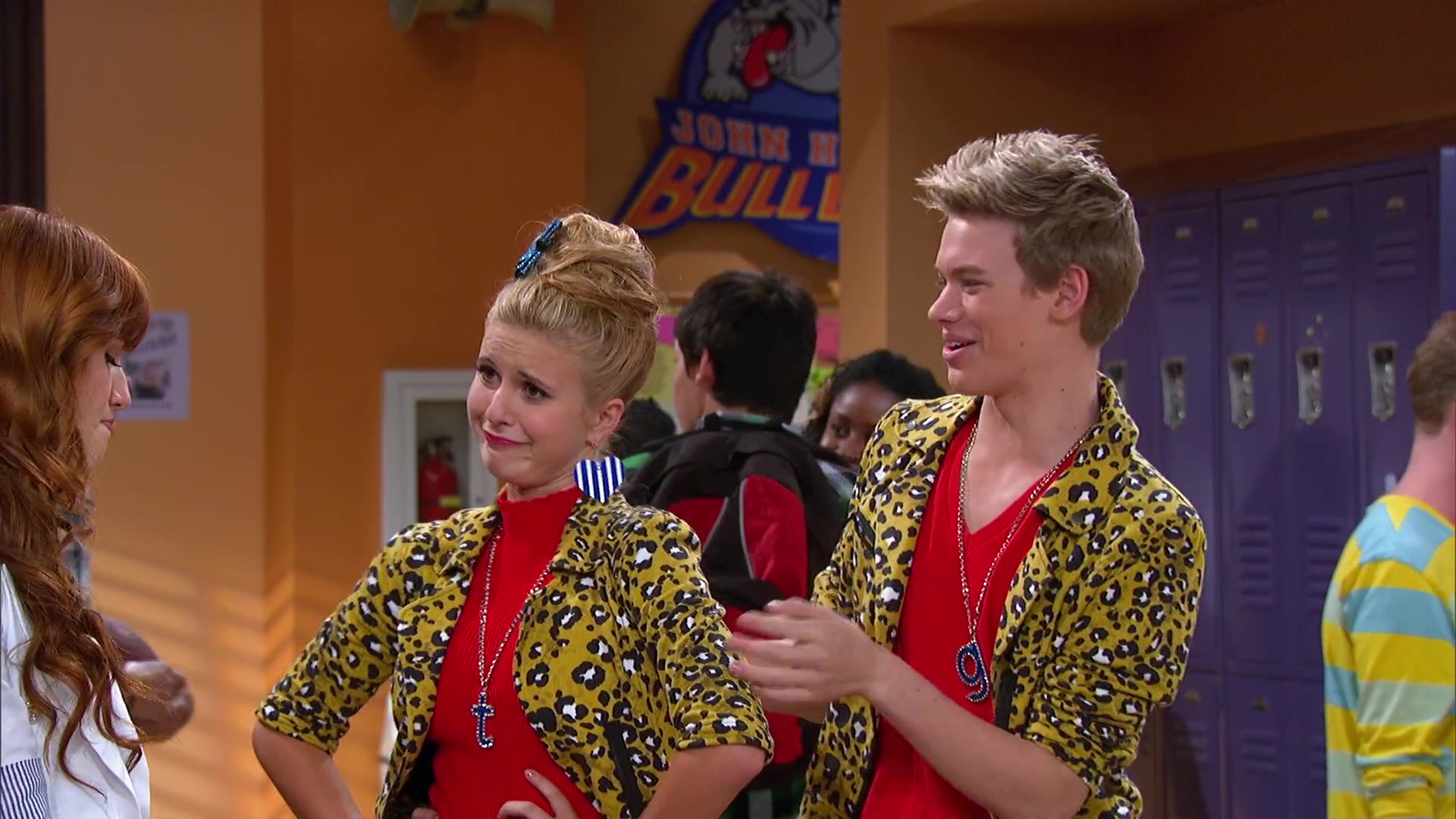Shake_It_Up_S02E08_Auction_It_Up_1080p_BTD_001038.jpg Shake_It_Up_S02E08_Auction_It_Up_1080p_BTD_001038.jpg