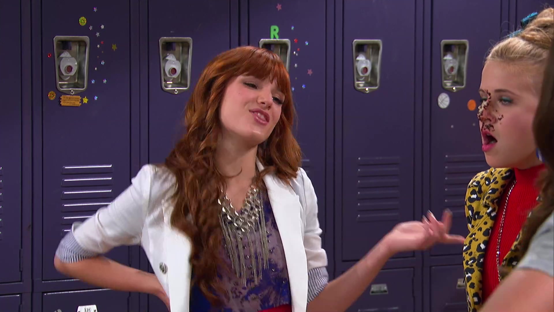Shake_It_Up_S02E08_Auction_It_Up_1080p_BTD_001081.jpg