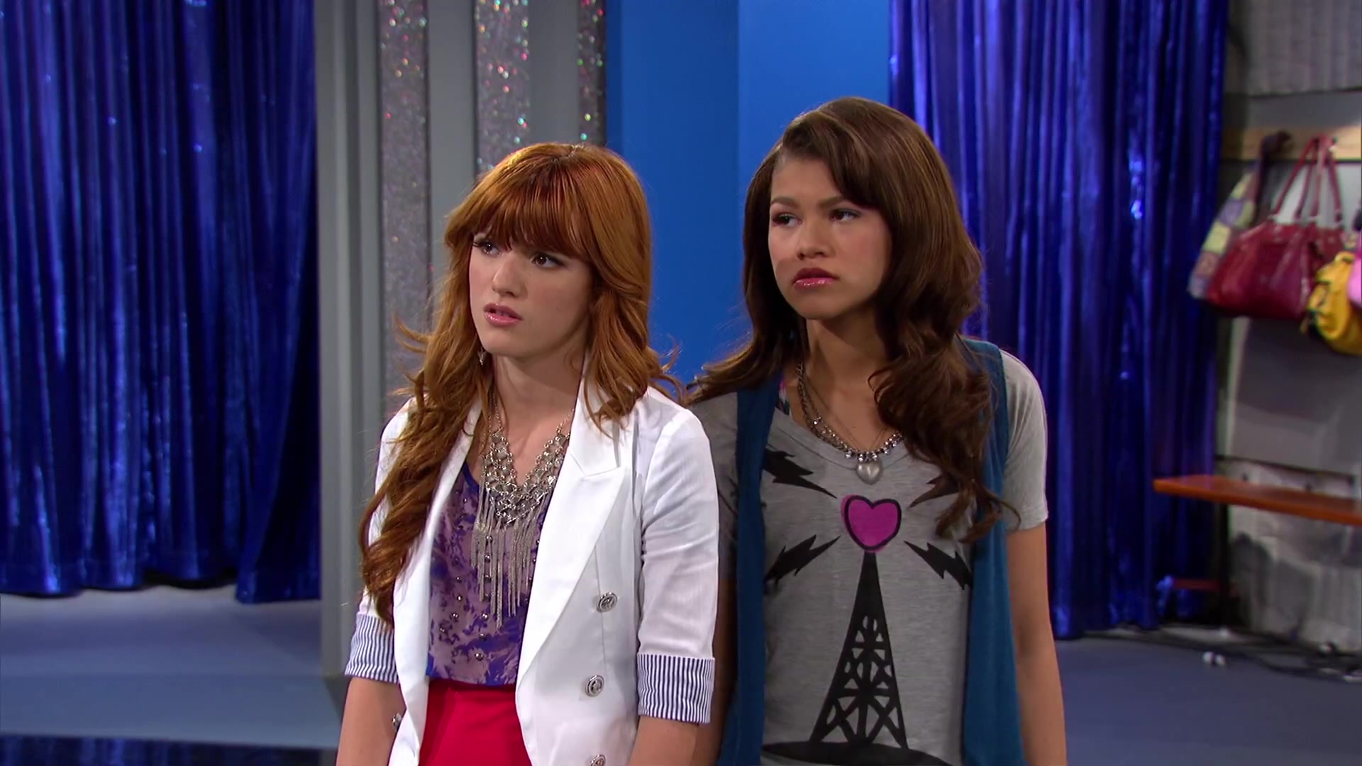 Shake_It_Up_S02E08_Auction_It_Up_1080p_BTD_001535.jpg Shake_It_Up_S02E08_Auction_It_Up_1080p_BTD_001535.jpg