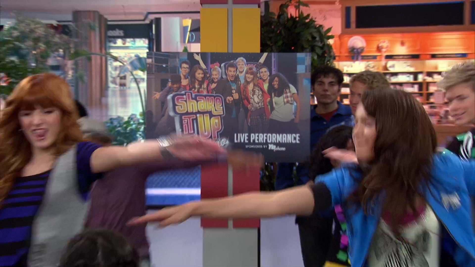 Shake_It_Up_S02E08_Auction_It_Up_1080p_BTD_001593.jpg Shake_It_Up_S02E08_Auction_It_Up_1080p_BTD_001593.jpg