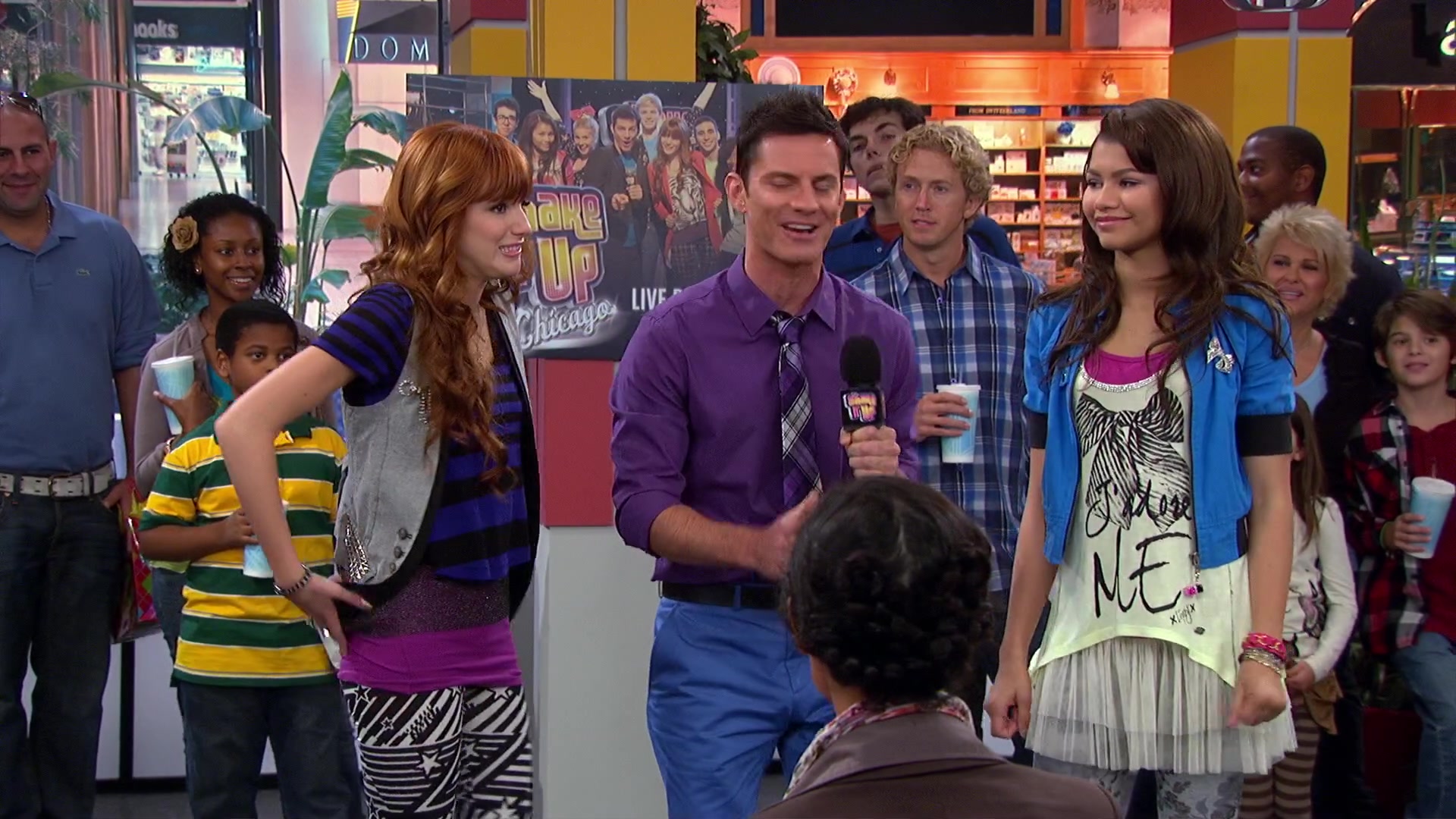 Shake_It_Up_S02E08_Auction_It_Up_1080p_BTD_001681.jpg Shake_It_Up_S02E08_Auction_It_Up_1080p_BTD_001681.jpg