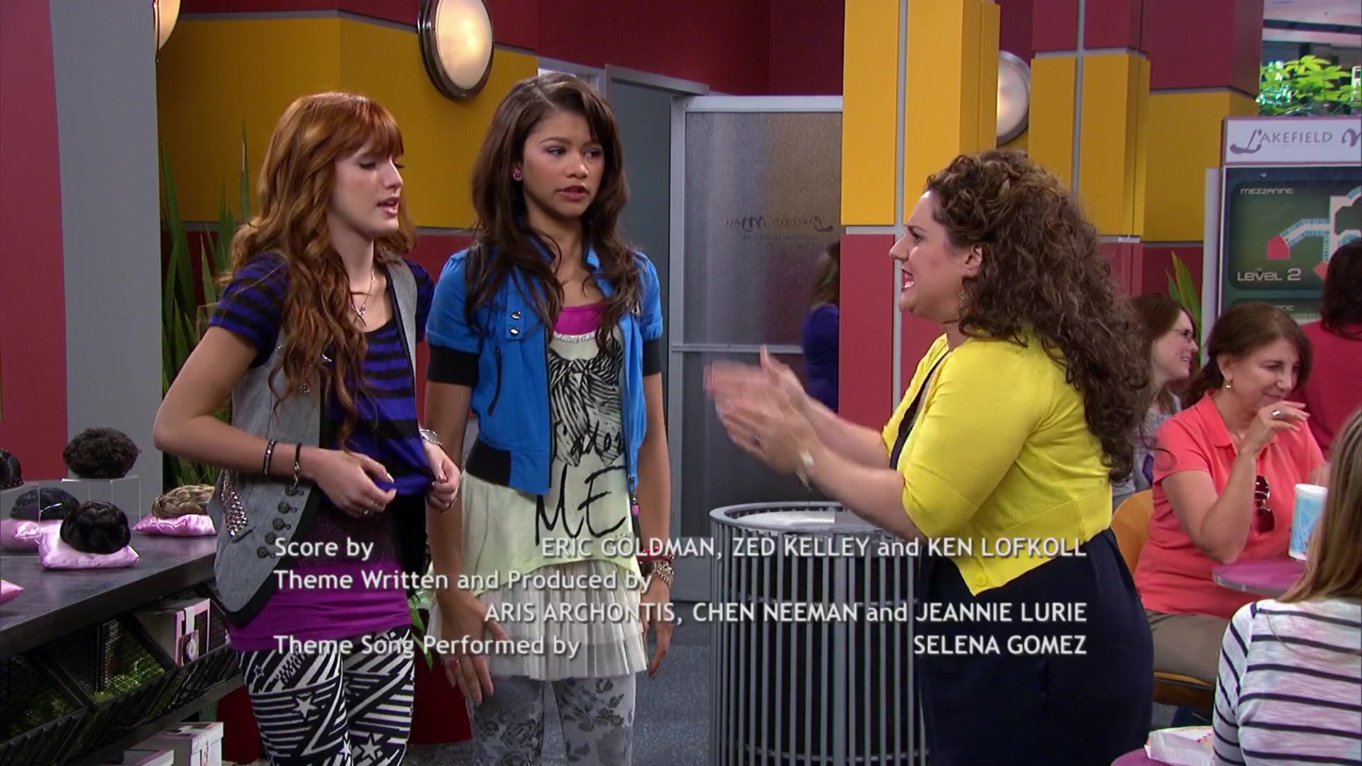 Shake_It_Up_S02E08_Auction_It_Up_1080p_BTD_003064.jpg