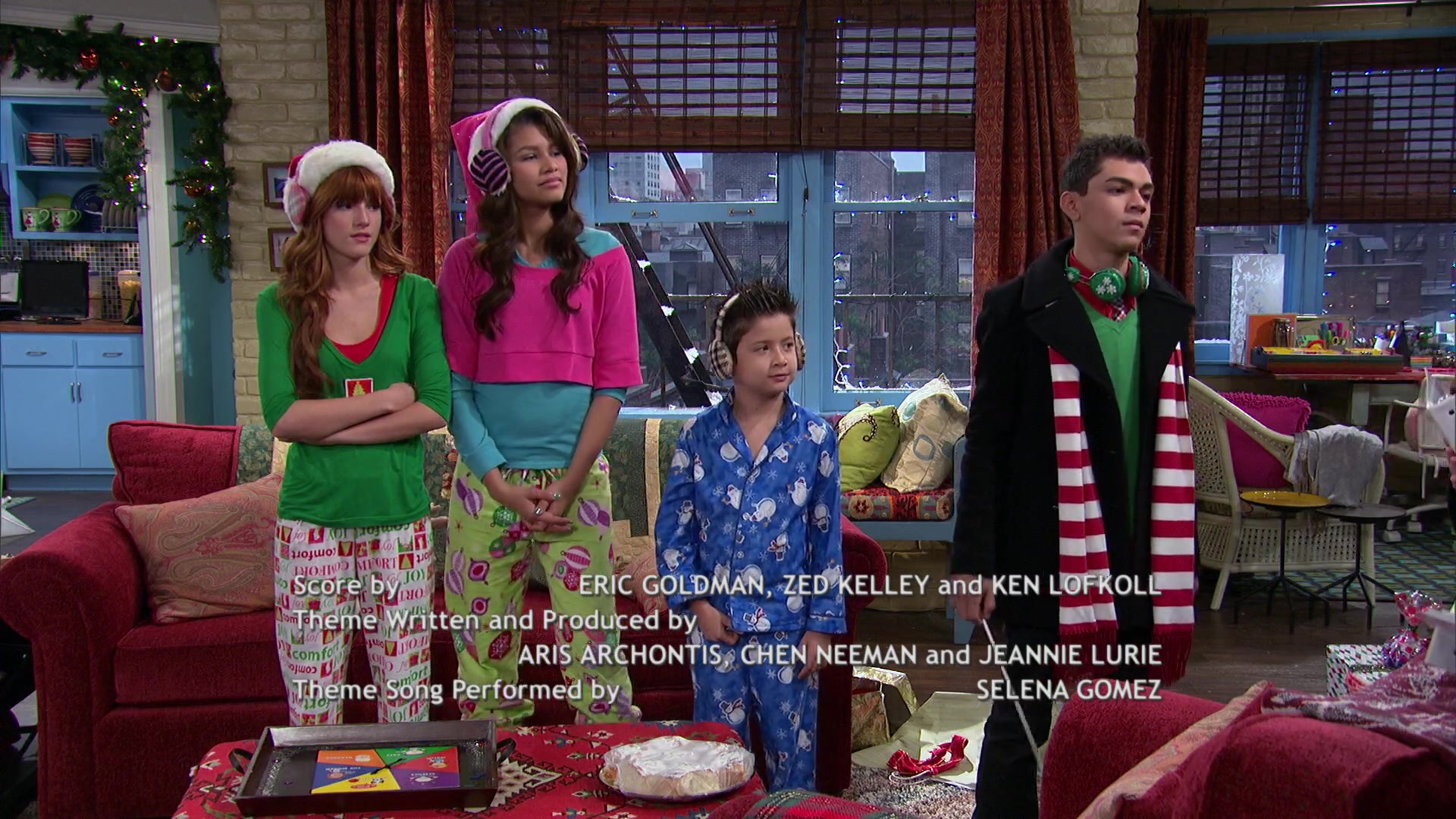 Shake_It_Up_S02E10_Jingle_It_Up_1080p_BTD_003174.jpg Shake_It_Up_S02E10_Jingle_It_Up_1080p_BTD_003174.jpg
