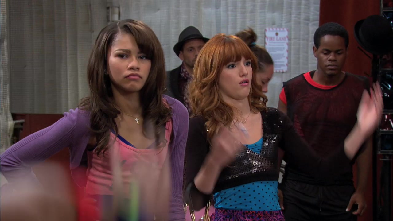 Shake_It_Up_S02E11_Apply_It_Up_720p_BTD_000651.jpg