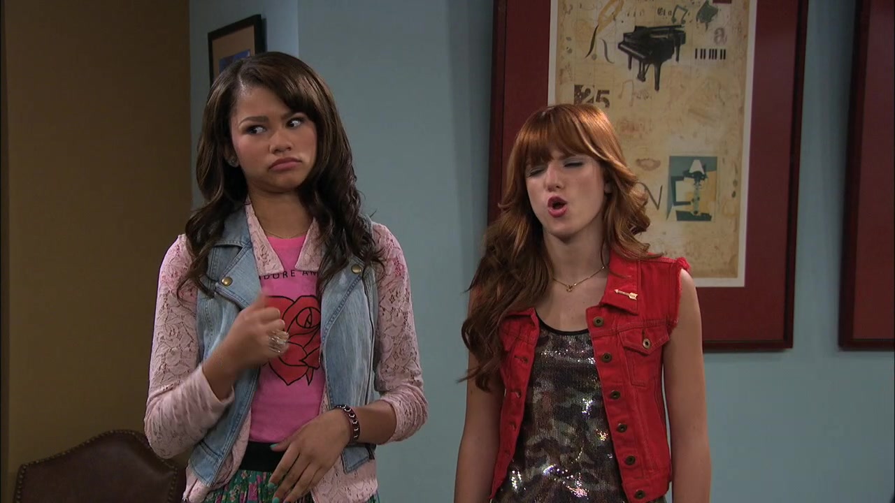 Shake_It_Up_S02E11_Apply_It_Up_720p_BTD_002778.jpg