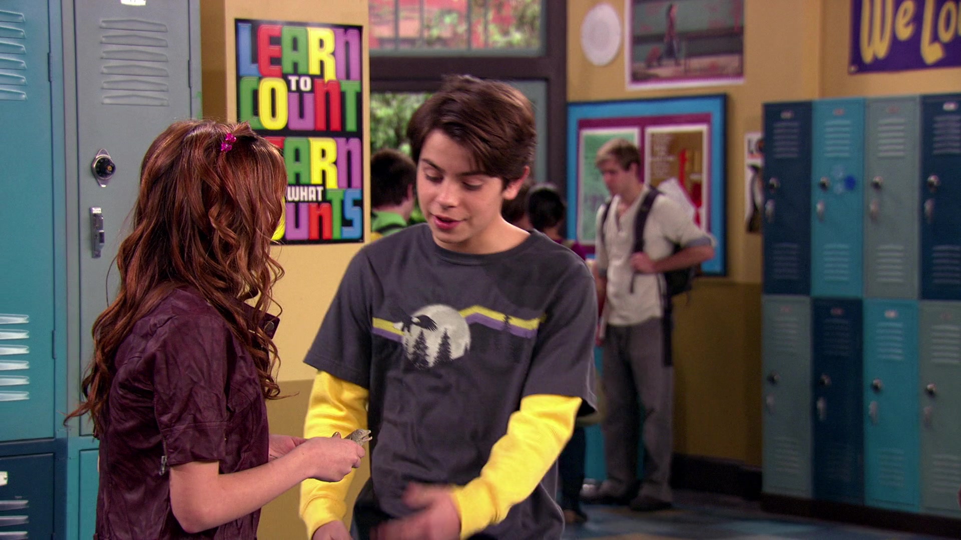Wizards_of_Waverly_Place_S03E20_Maxs_Secret_Girlfriend_1080p_BTD_000167.jpg Wizards_of_Waverly_Place_S03E20_Maxs_Secret_Girlfriend_1080p_BTD_000167.jpg