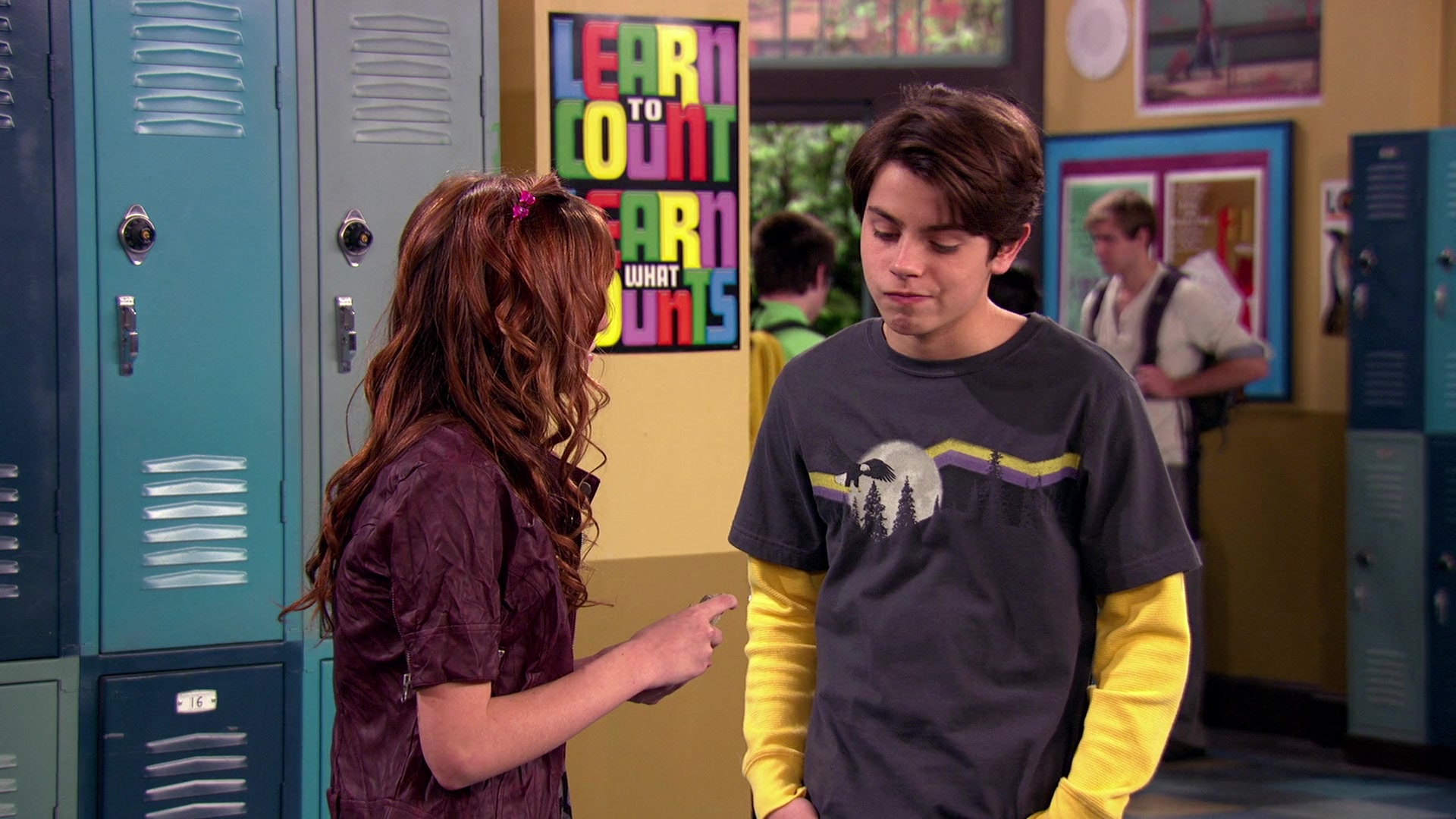 Wizards_of_Waverly_Place_S03E20_Maxs_Secret_Girlfriend_1080p_BTD_000186.jpg