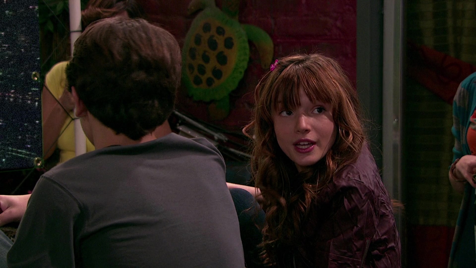 Wizards_of_Waverly_Place_S03E20_Maxs_Secret_Girlfriend_1080p_BTD_002645.jpg
