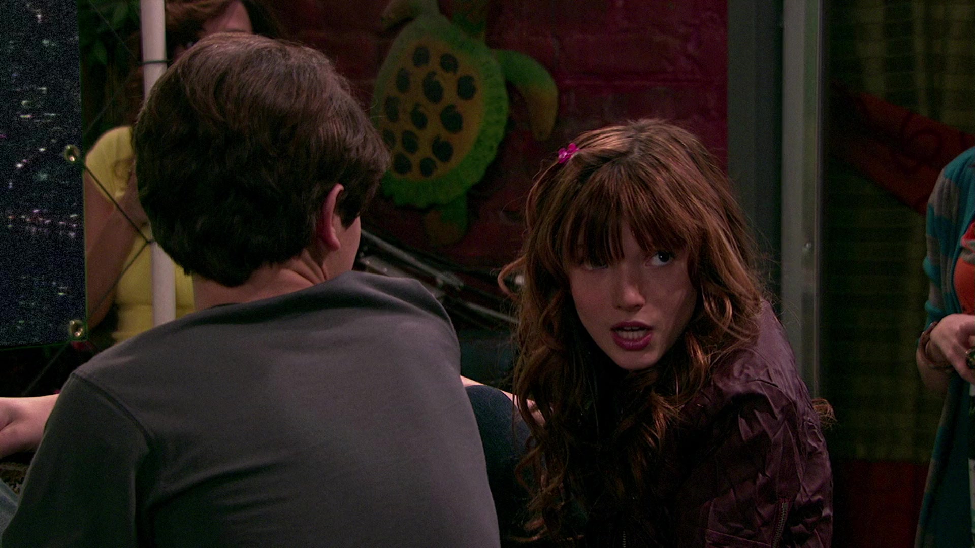 Wizards_of_Waverly_Place_S03E20_Maxs_Secret_Girlfriend_1080p_BTD_002648.jpg Wizards_of_Waverly_Place_S03E20_Maxs_Secret_Girlfriend_1080p_BTD_002648.jpg