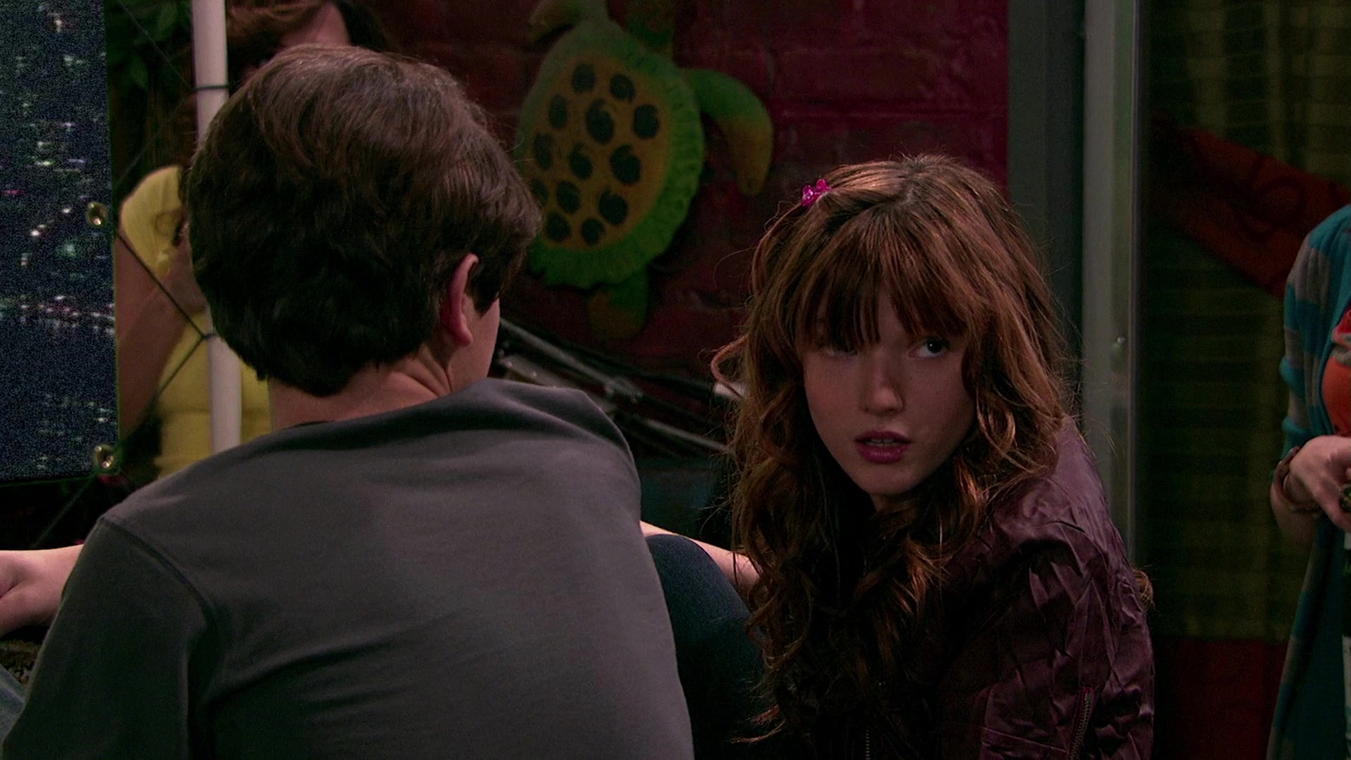 Wizards_of_Waverly_Place_S03E20_Maxs_Secret_Girlfriend_1080p_BTD_002649.jpg