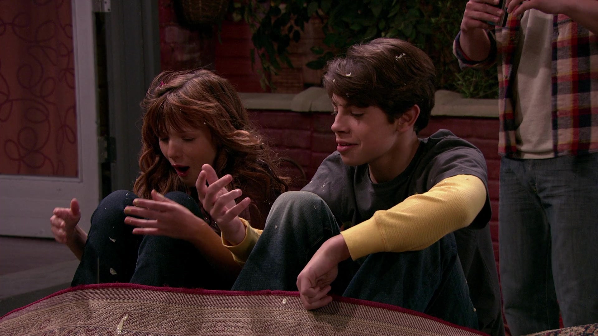 Wizards_of_Waverly_Place_S03E20_Maxs_Secret_Girlfriend_1080p_BTD_002708.jpg Wizards_of_Waverly_Place_S03E20_Maxs_Secret_Girlfriend_1080p_BTD_002708.jpg