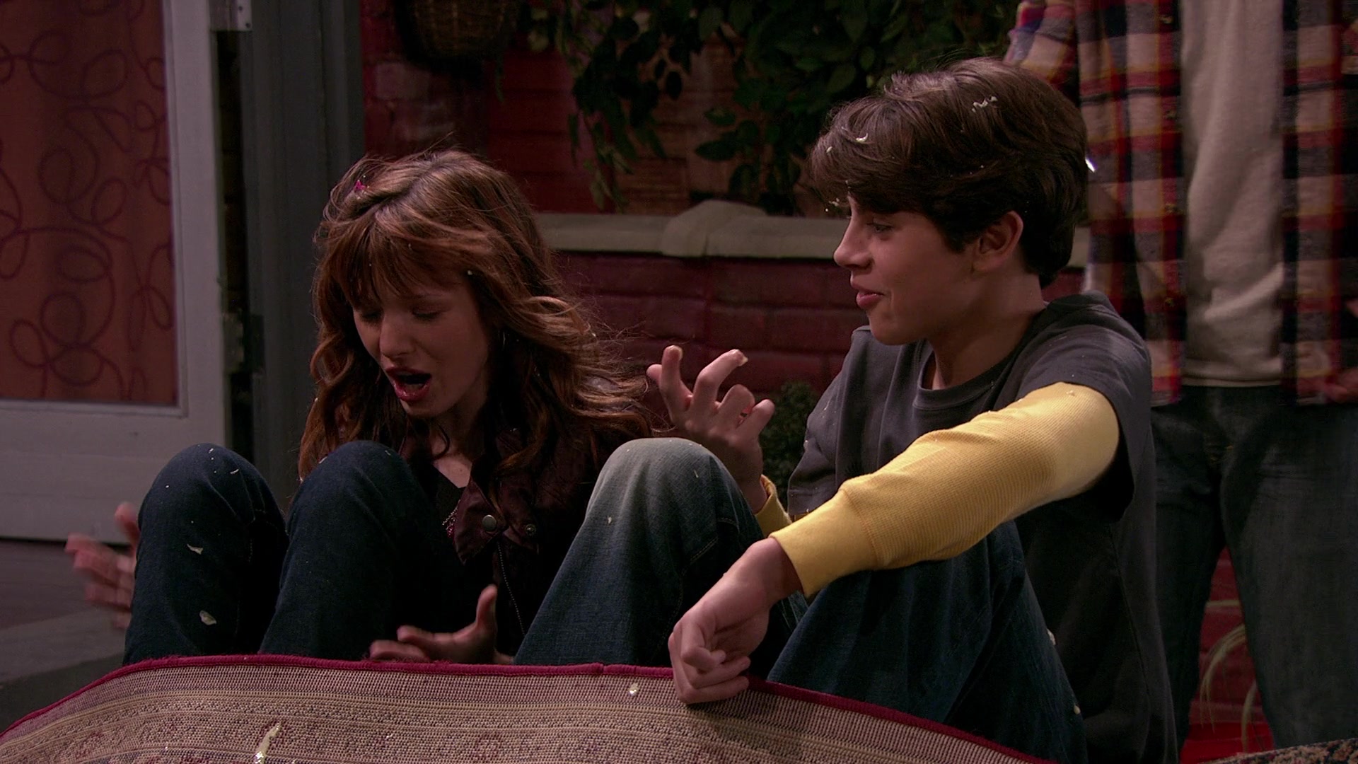 Wizards_of_Waverly_Place_S03E20_Maxs_Secret_Girlfriend_1080p_BTD_002717.jpg Wizards_of_Waverly_Place_S03E20_Maxs_Secret_Girlfriend_1080p_BTD_002717.jpg
