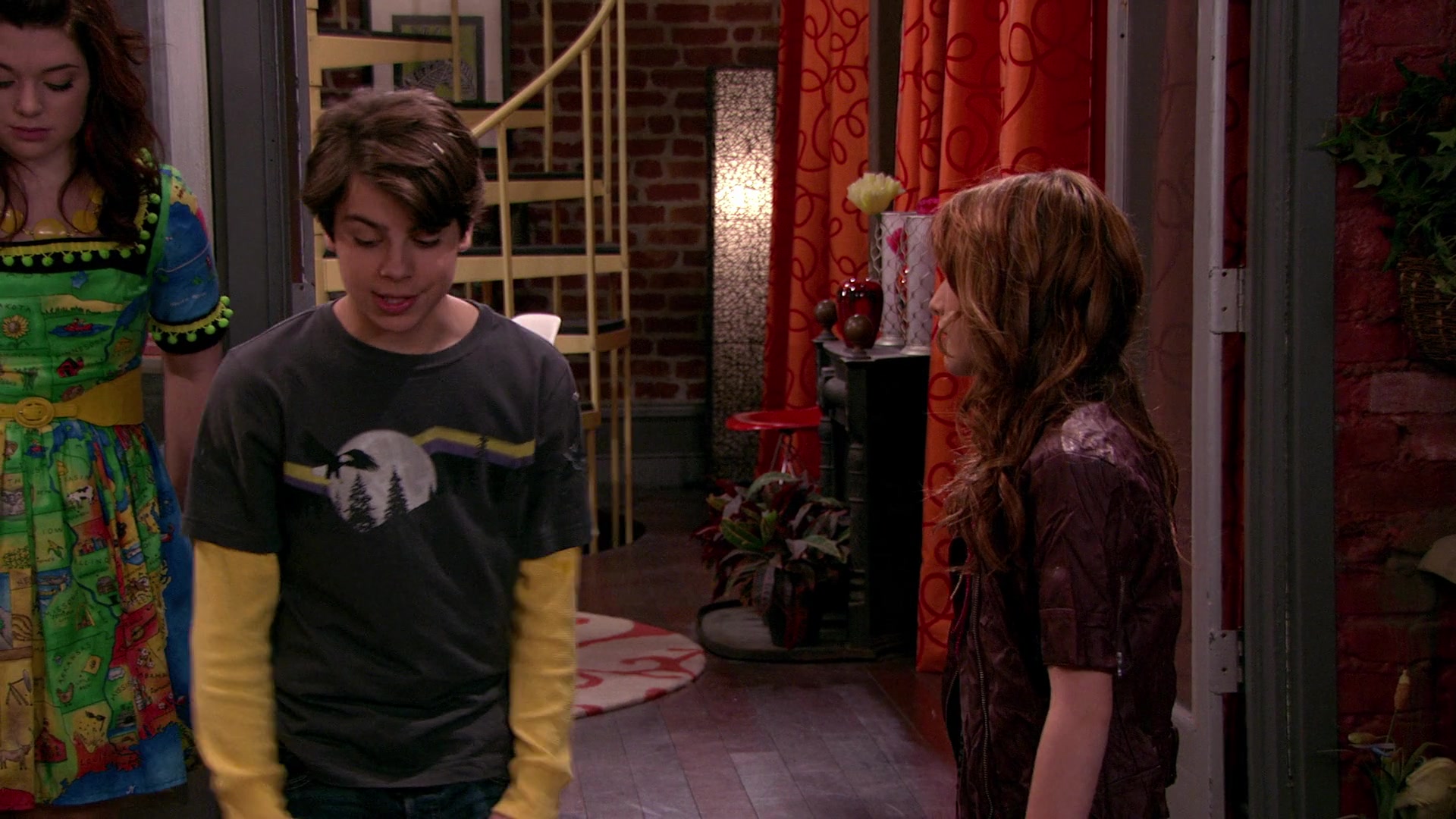 Wizards_of_Waverly_Place_S03E20_Maxs_Secret_Girlfriend_1080p_BTD_002847.jpg Wizards_of_Waverly_Place_S03E20_Maxs_Secret_Girlfriend_1080p_BTD_002847.jpg