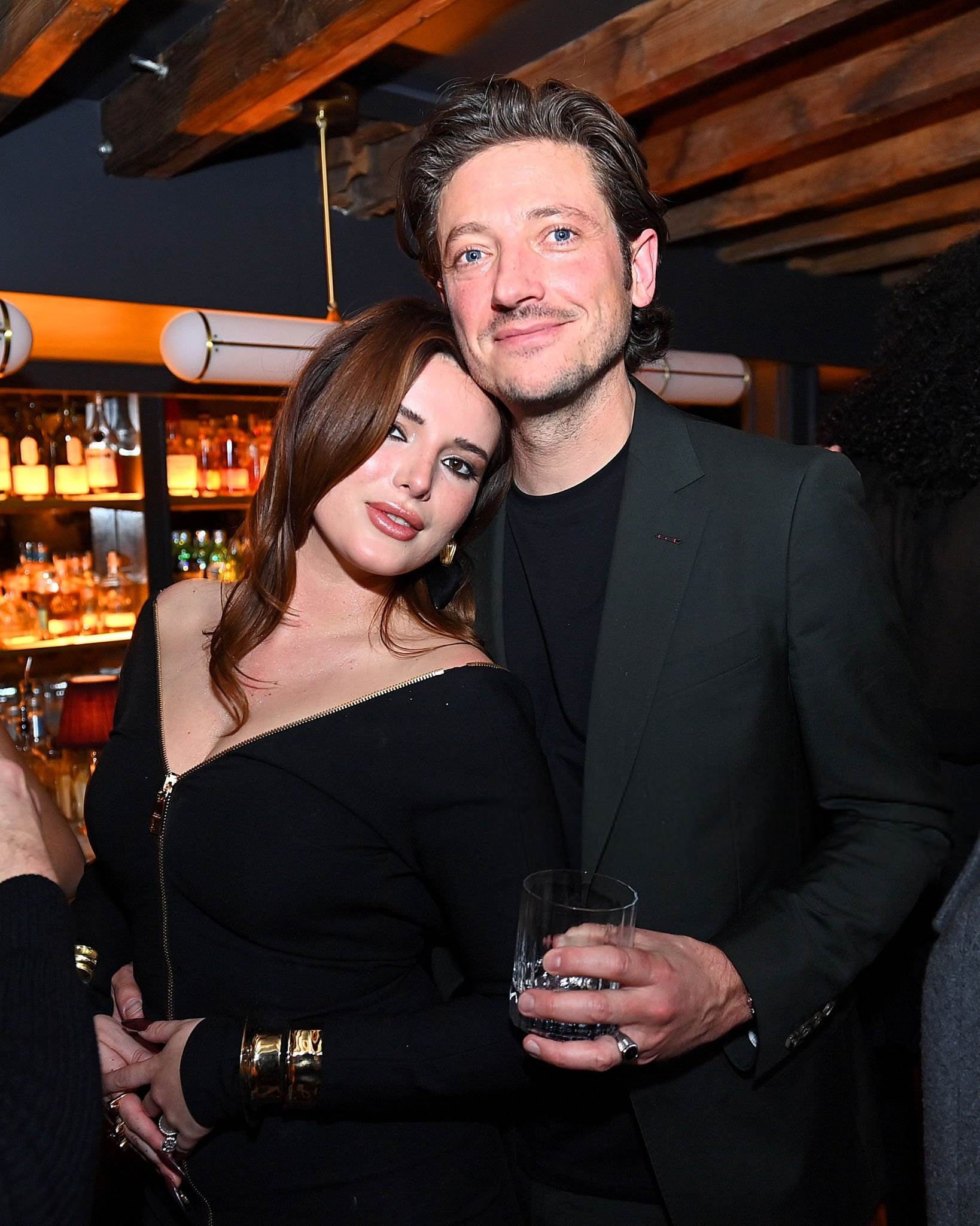 bellathornedaily_amfarny_nycfw_cocktailparty_inside_282629.jpg