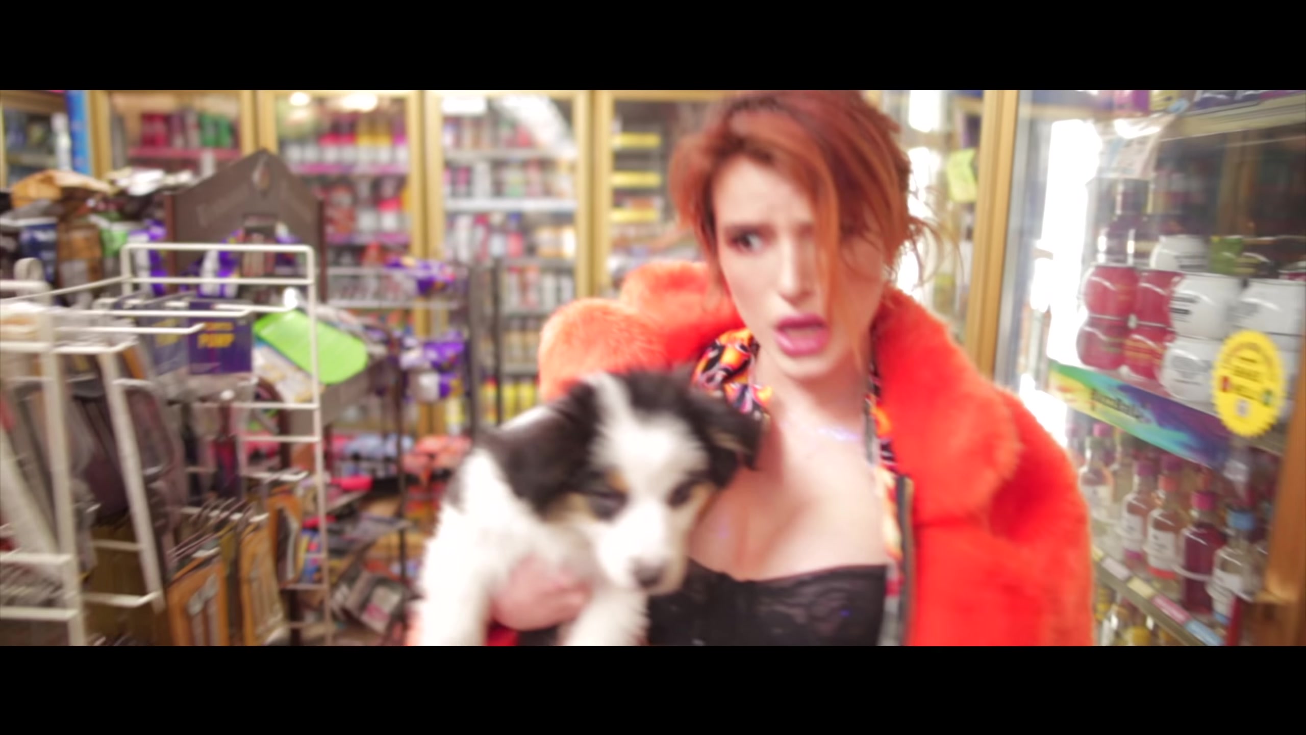bellathornedaily_cLOUT_9_mv_000111.jpg