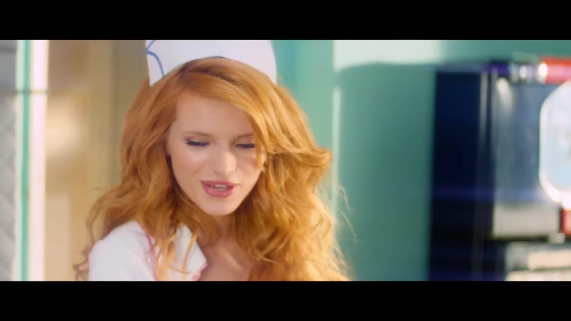 bellathornedaily_callitwhatever_screencaps_000042.jpg