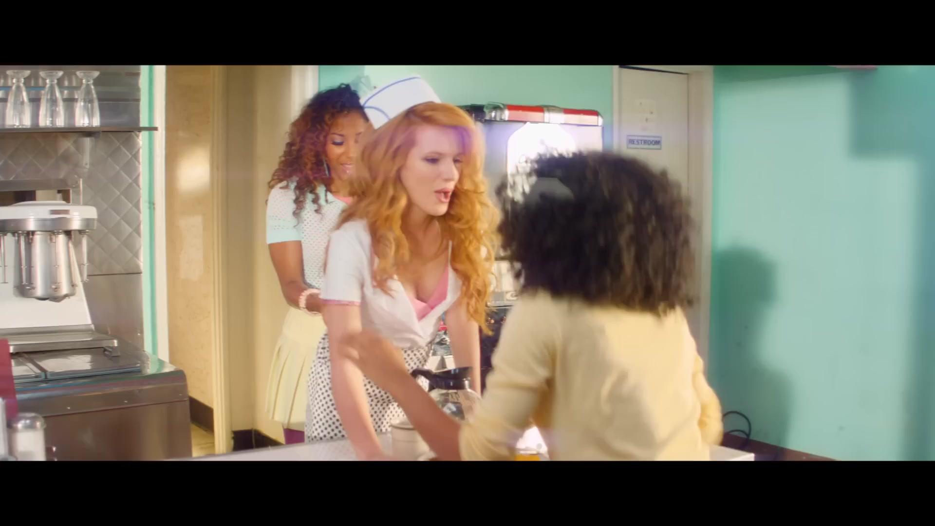 bellathornedaily_callitwhatever_screencaps_000061.jpg