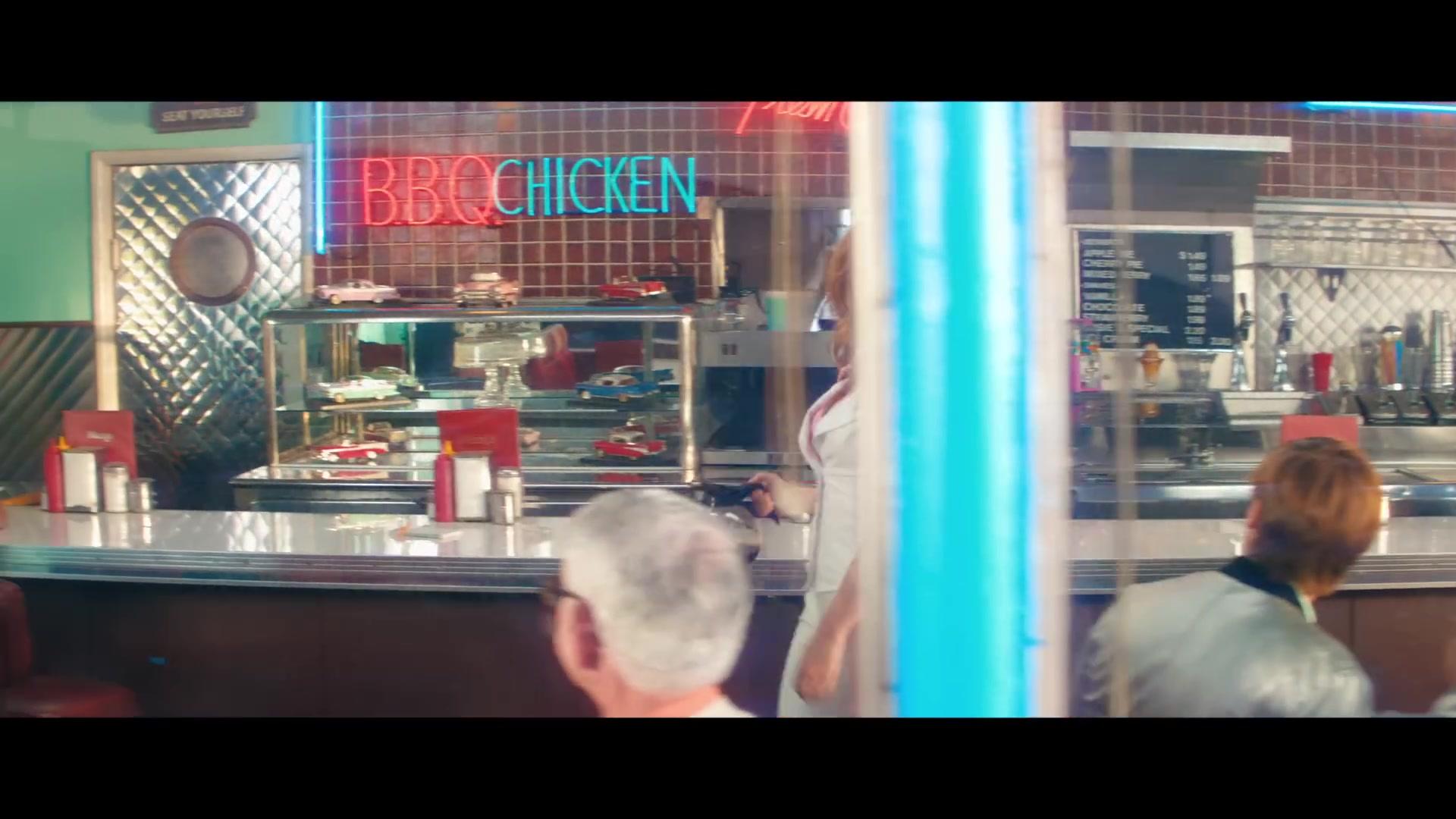 bellathornedaily_callitwhatever_screencaps_000094.jpg