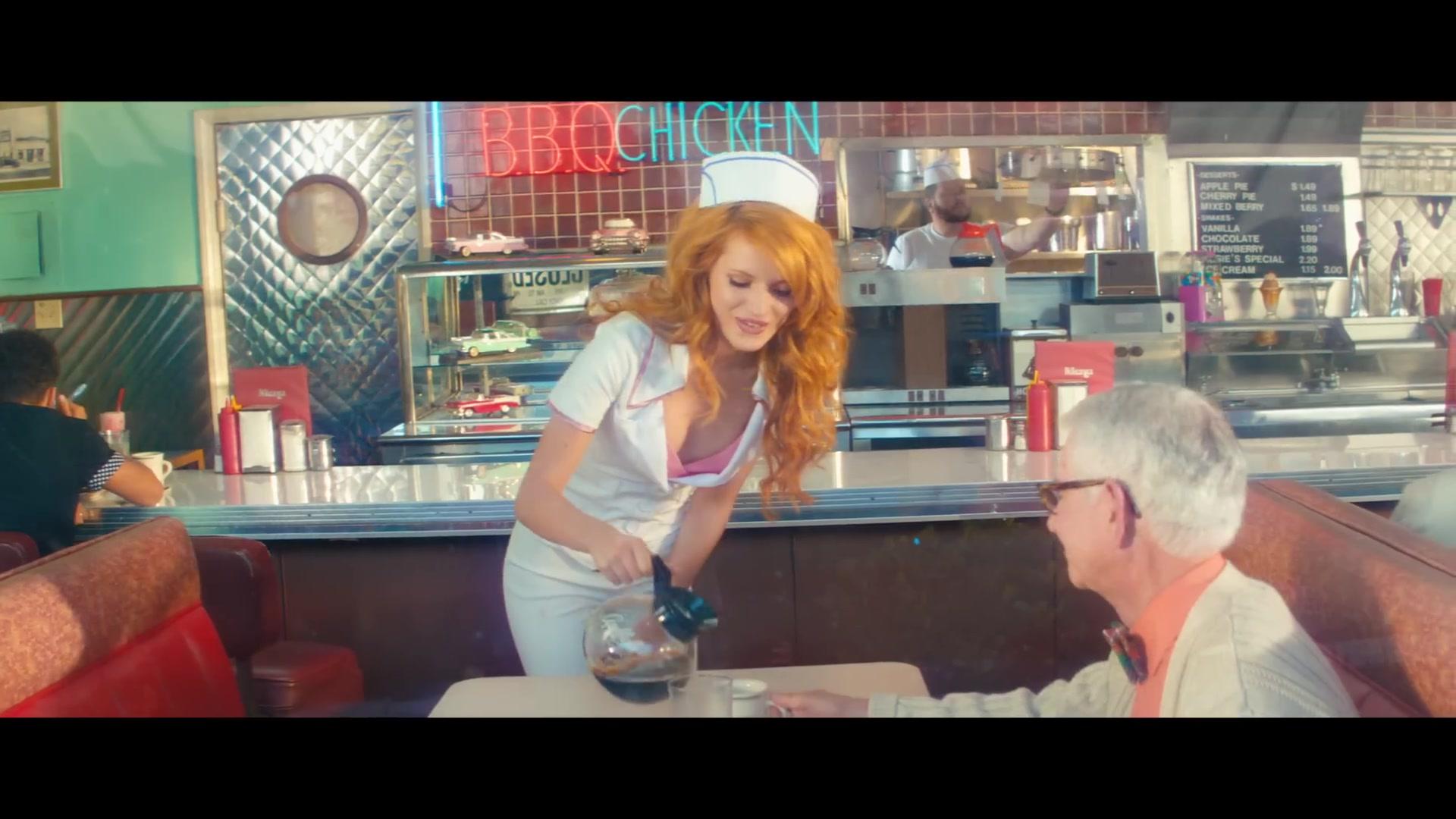 bellathornedaily_callitwhatever_screencaps_000101.jpg