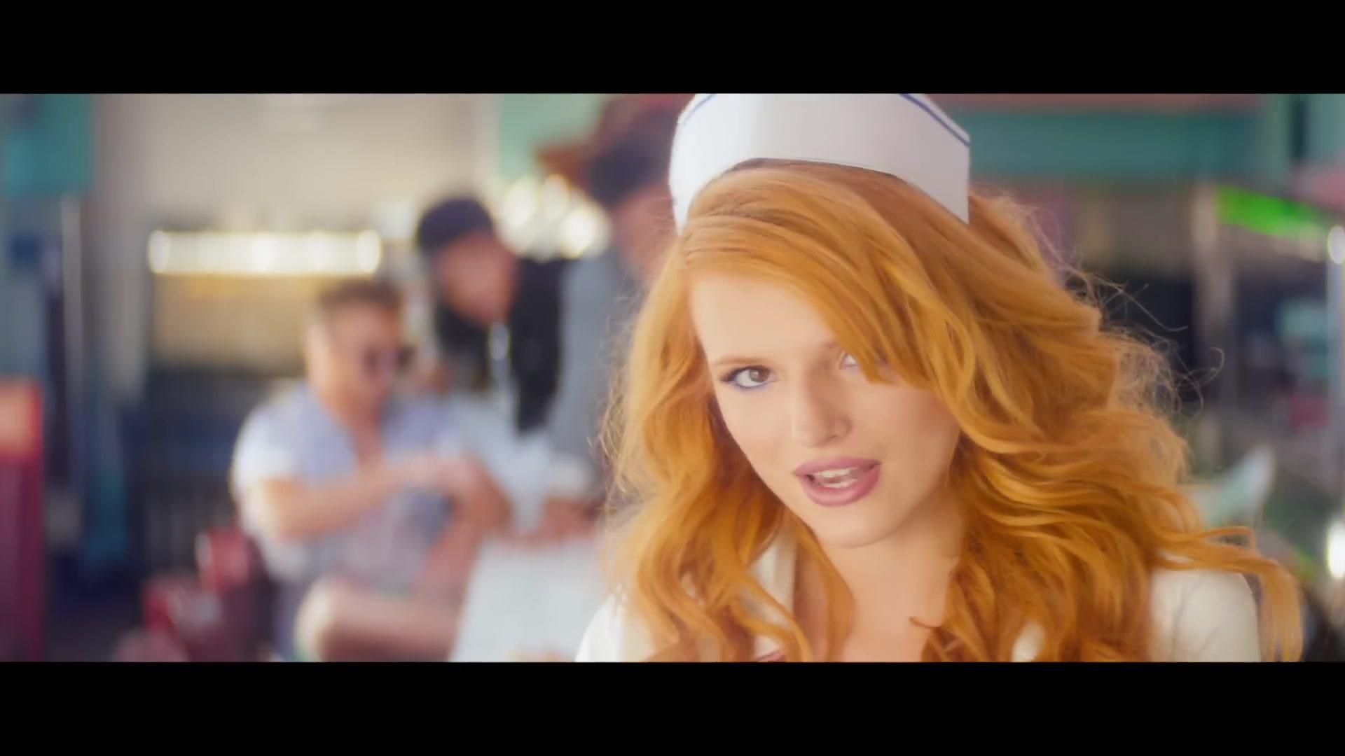 bellathornedaily_callitwhatever_screencaps_000183.jpg