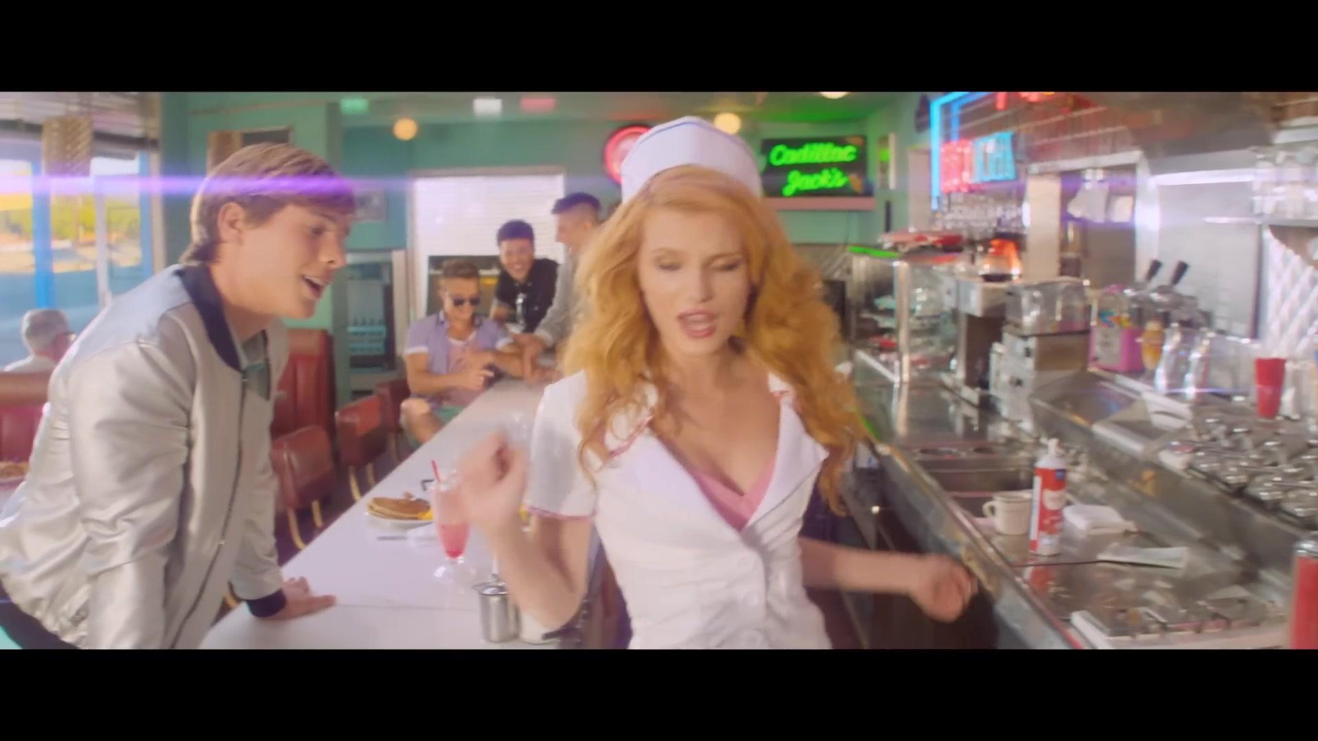 bellathornedaily_callitwhatever_screencaps_000200.jpg bellathornedaily_callitwhatever_screencaps_000200.jpg