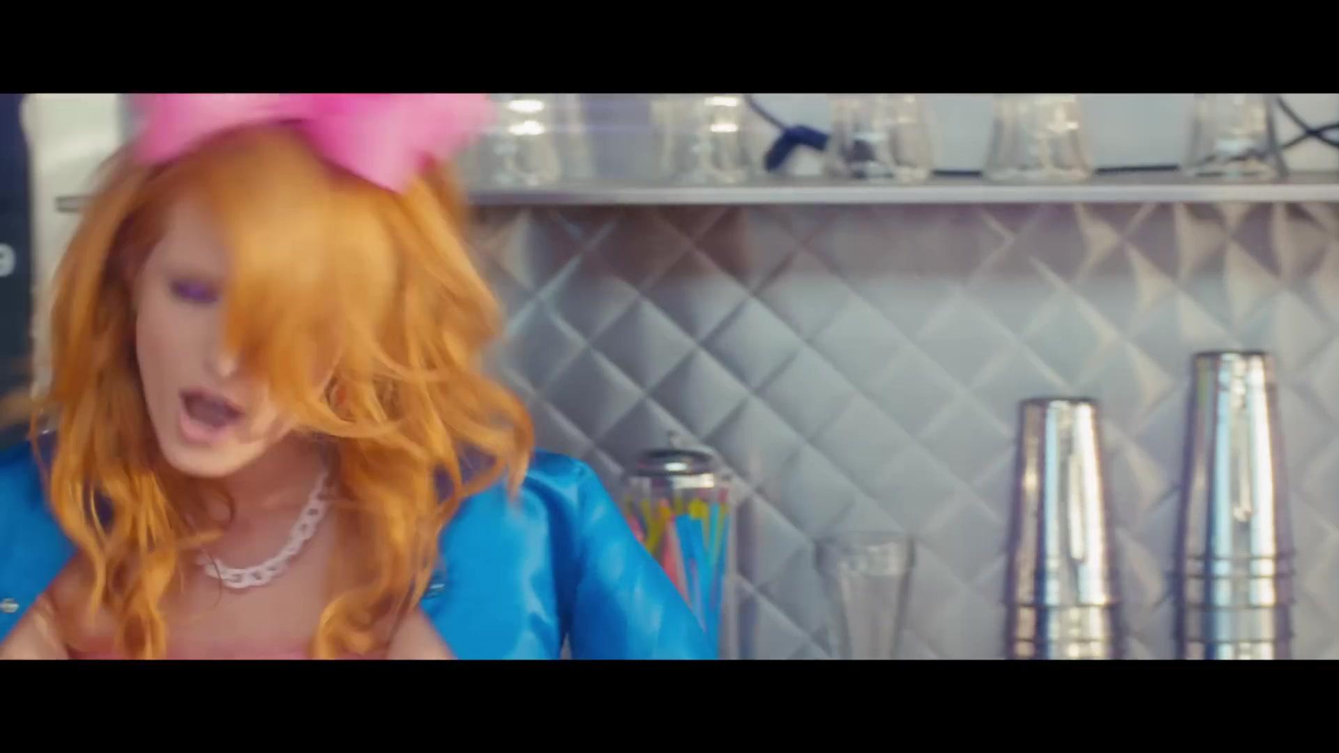 bellathornedaily_callitwhatever_screencaps_000297.jpg