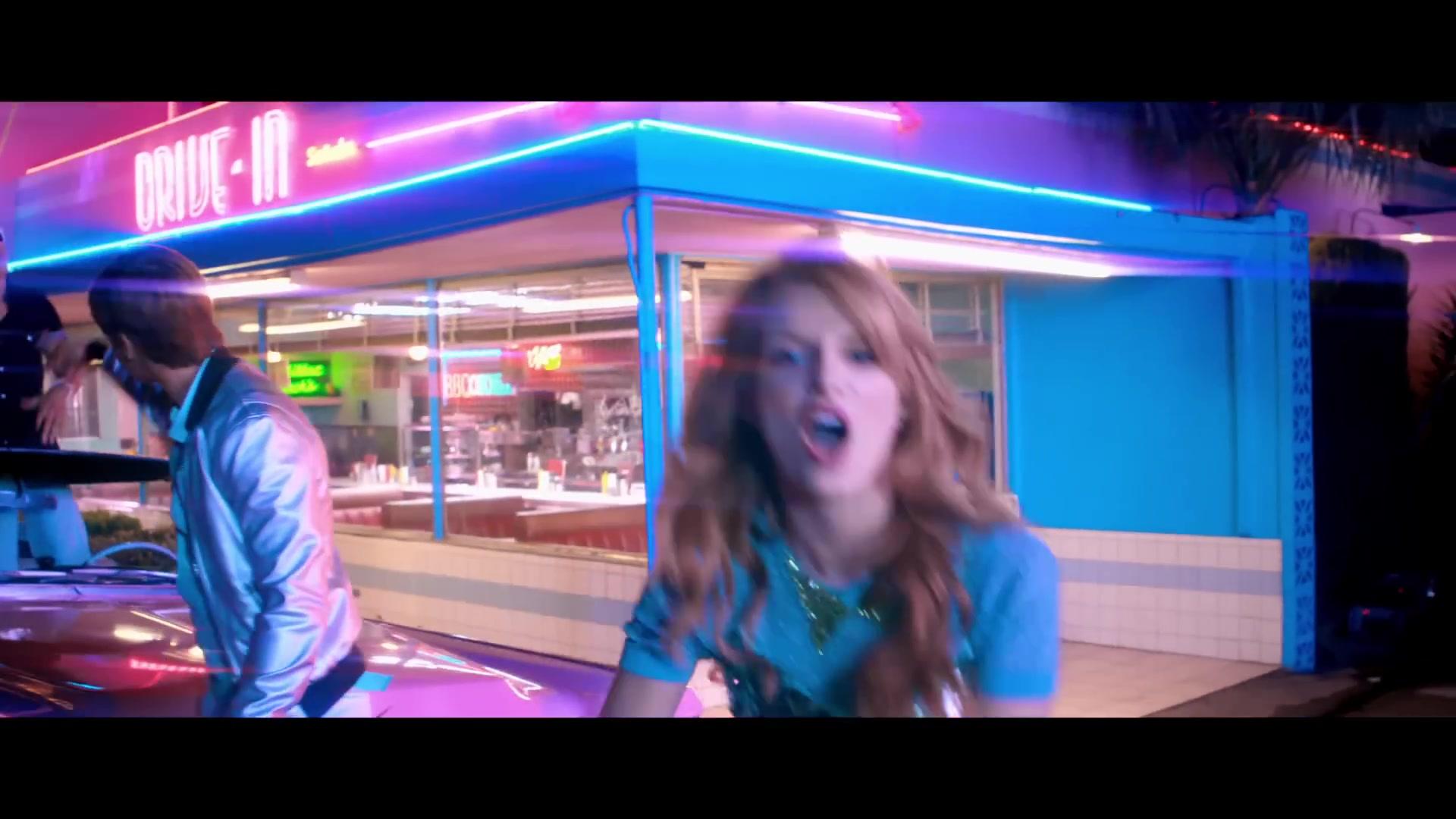 bellathornedaily_callitwhatever_screencaps_000391.jpg