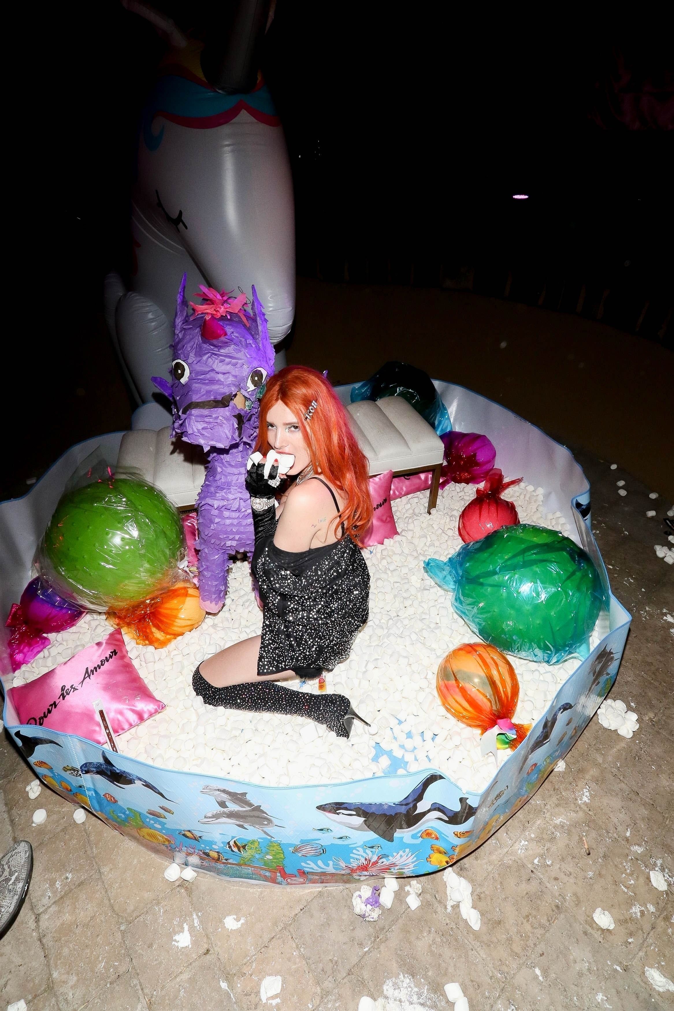 bellathornedaily_coachella_party_282929.jpg