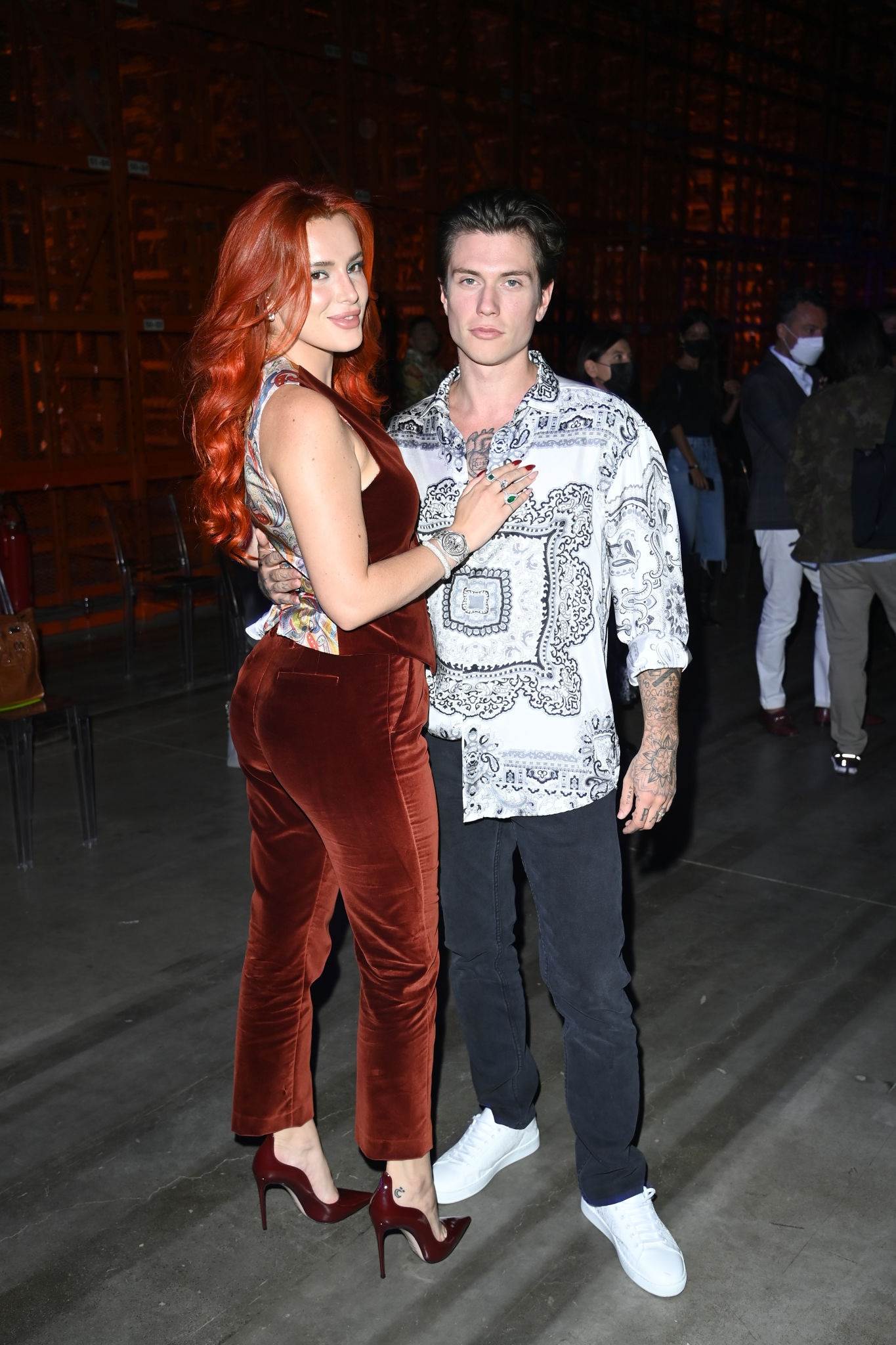 bellathornedaily_efronfashion_fw_milan_281629.jpg
