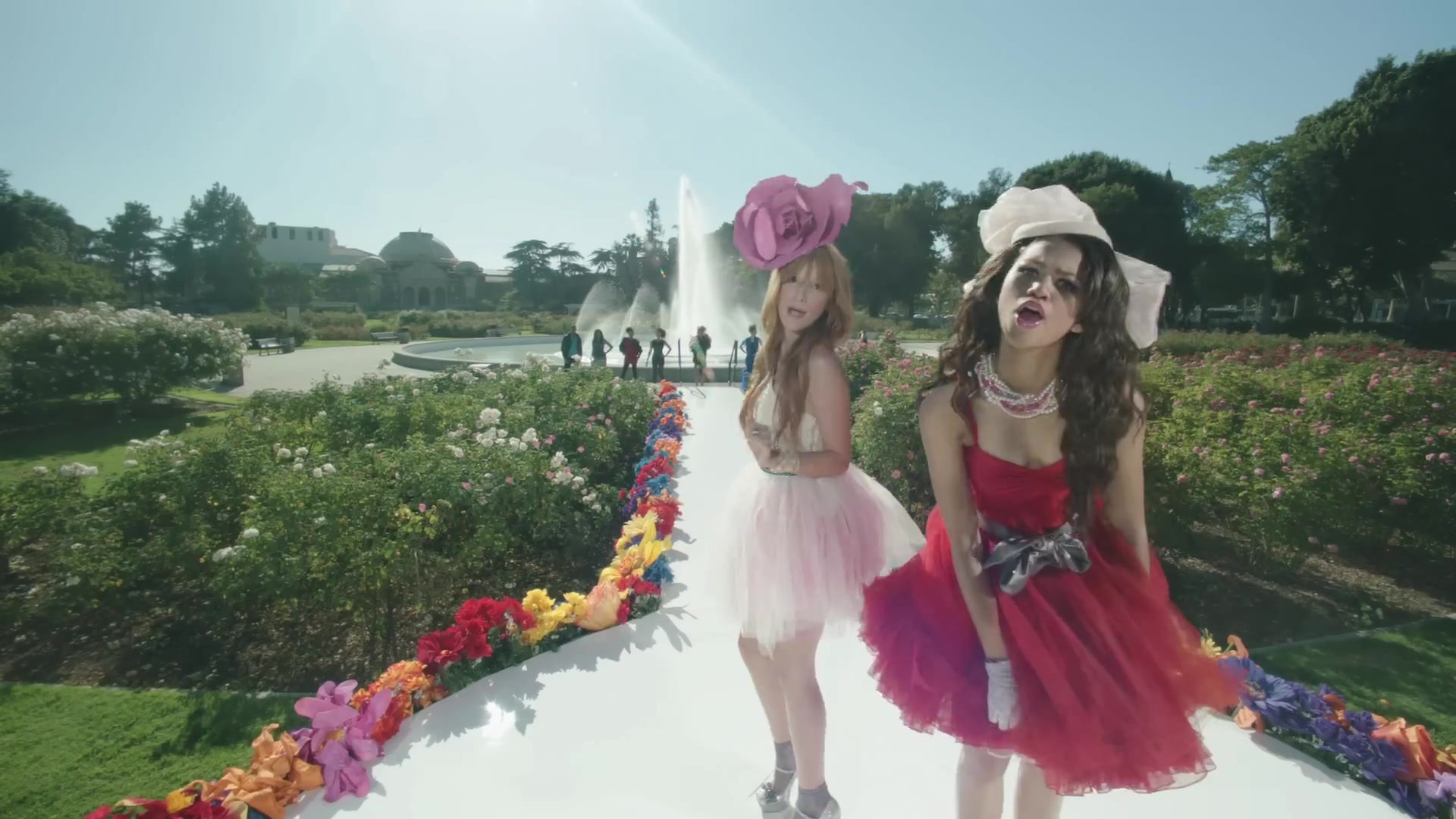 bellathornedaily_fashionismykryptonite_madeinjapan_mv_000094.jpg