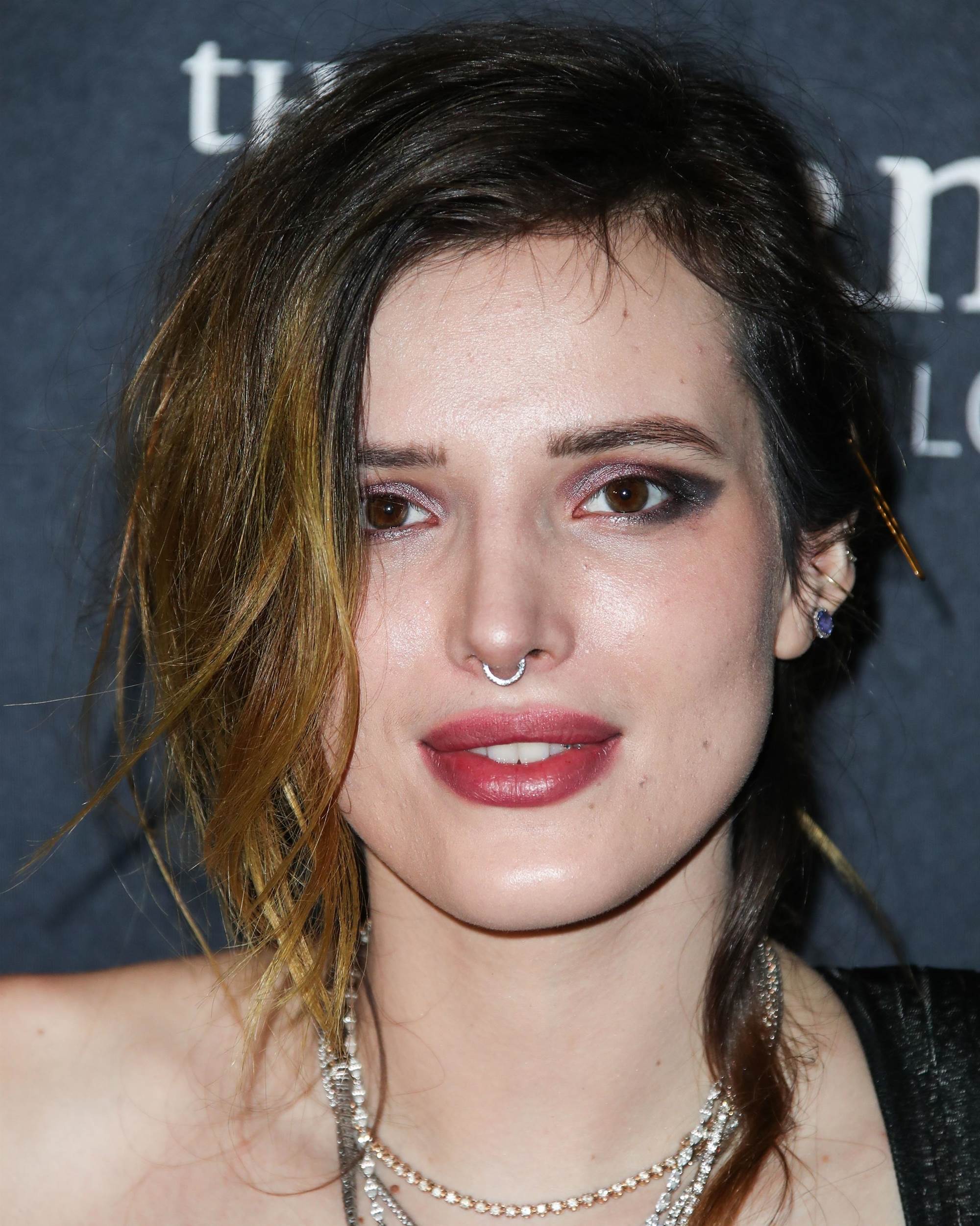 bellathornedaily_filmingitalyawards_283329.jpg