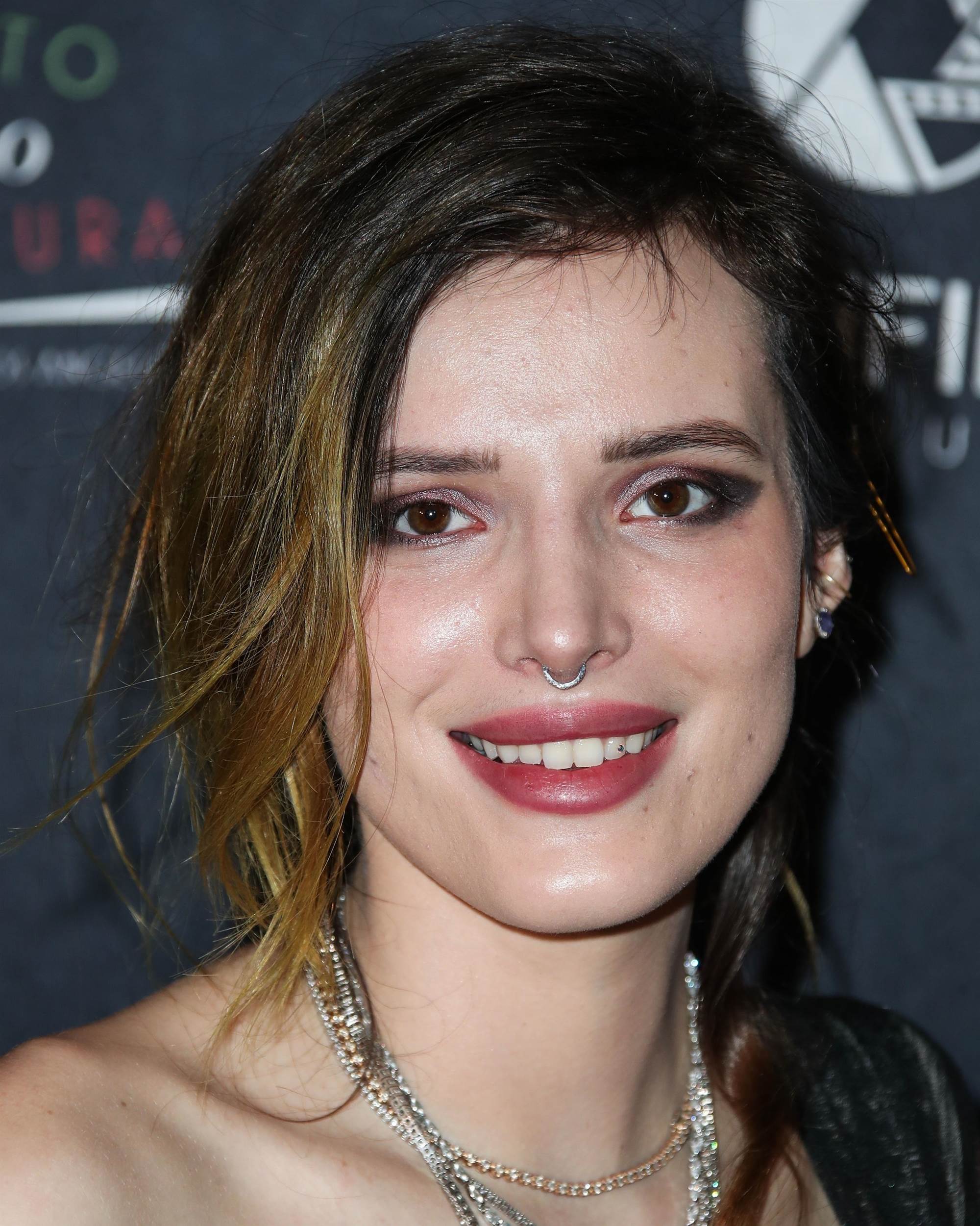 bellathornedaily_filmingitalyawards_285029.jpg