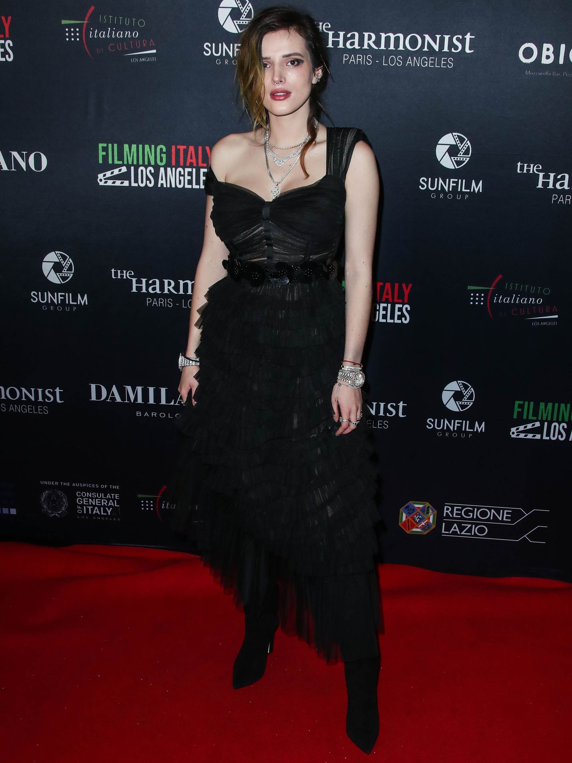 bellathornedaily_filmingitalyawards_288529.jpg