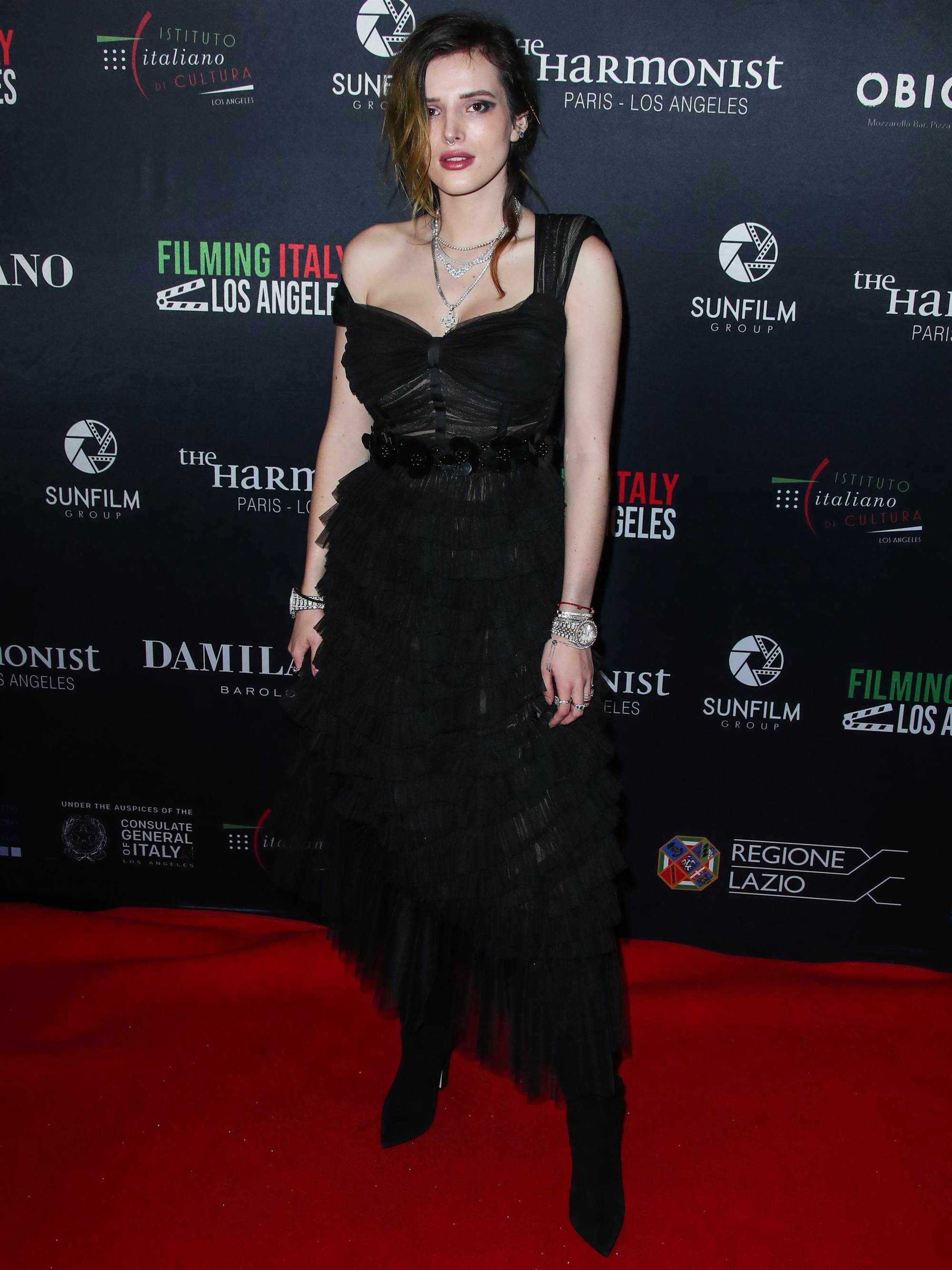 bellathornedaily_filmingitalyawards_288629.jpg