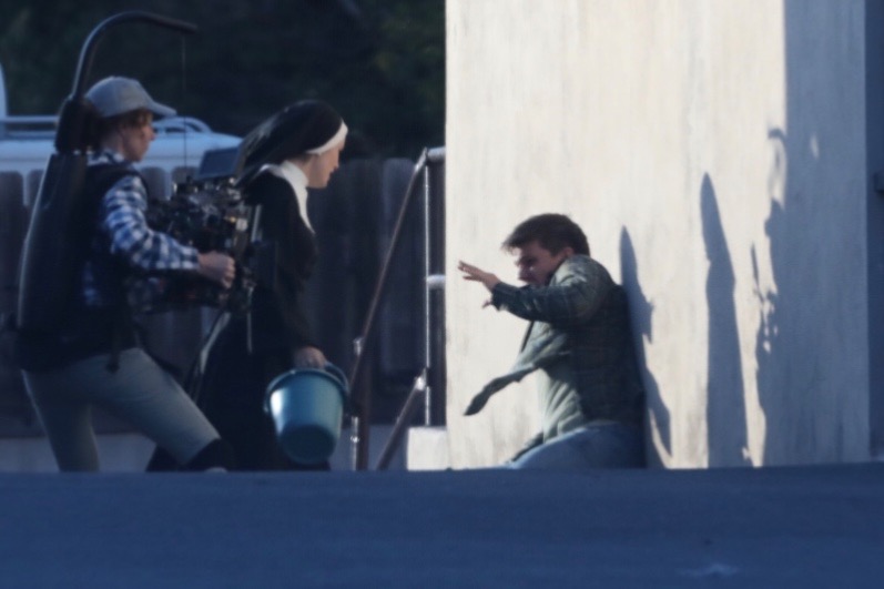 bellathornedaily_habit_filming_feb2020_28229.jpg